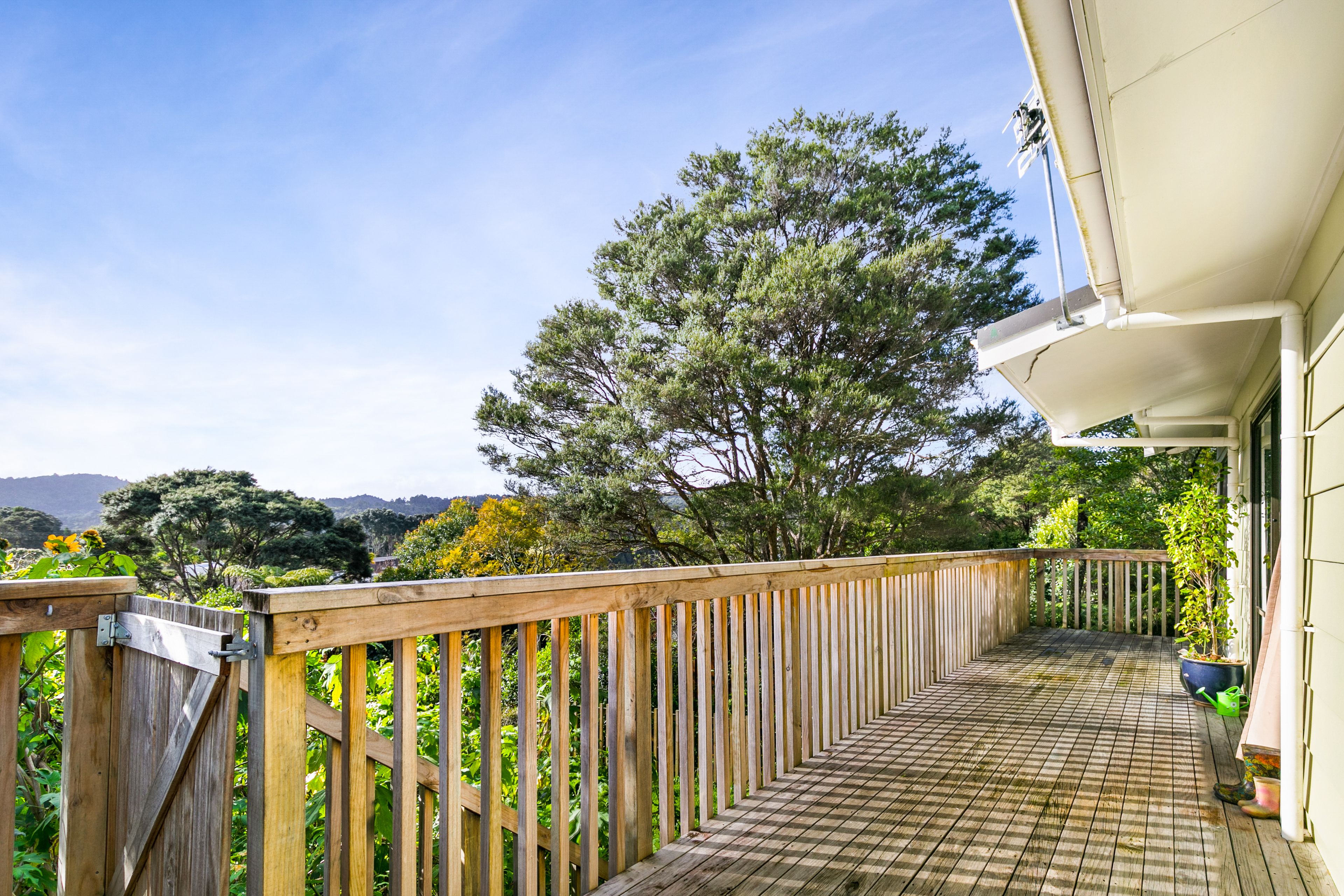 4 Staley Road, Parau, Waitakere City