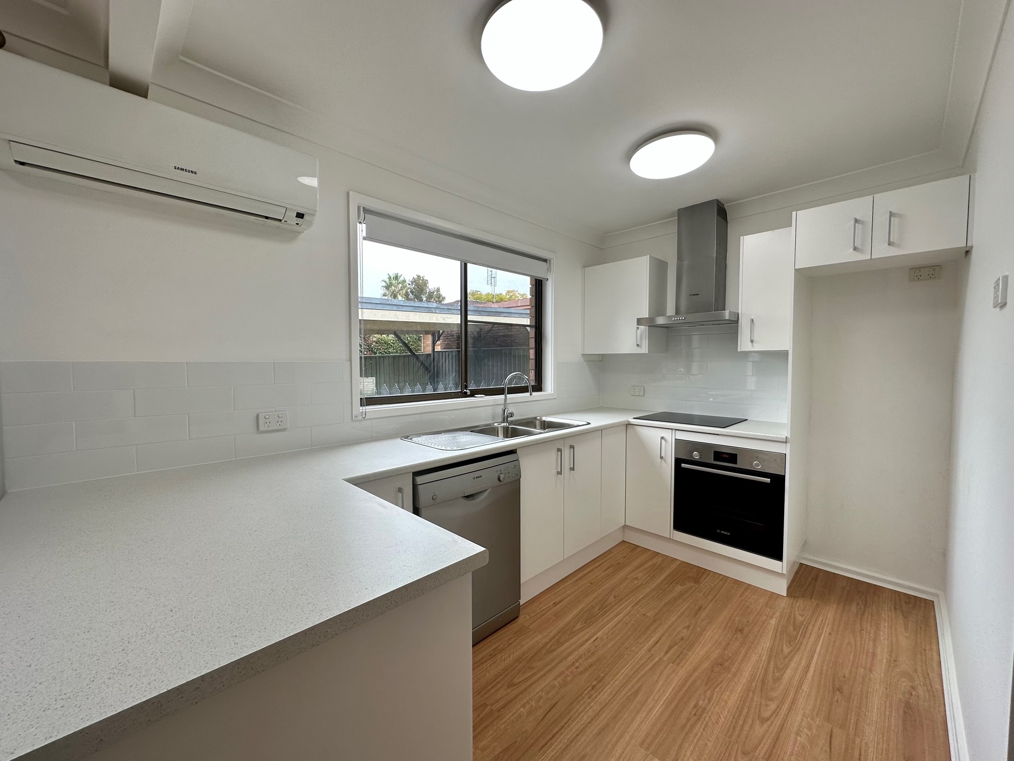 2/3 Lobelia Close, Metford, NSW 2323