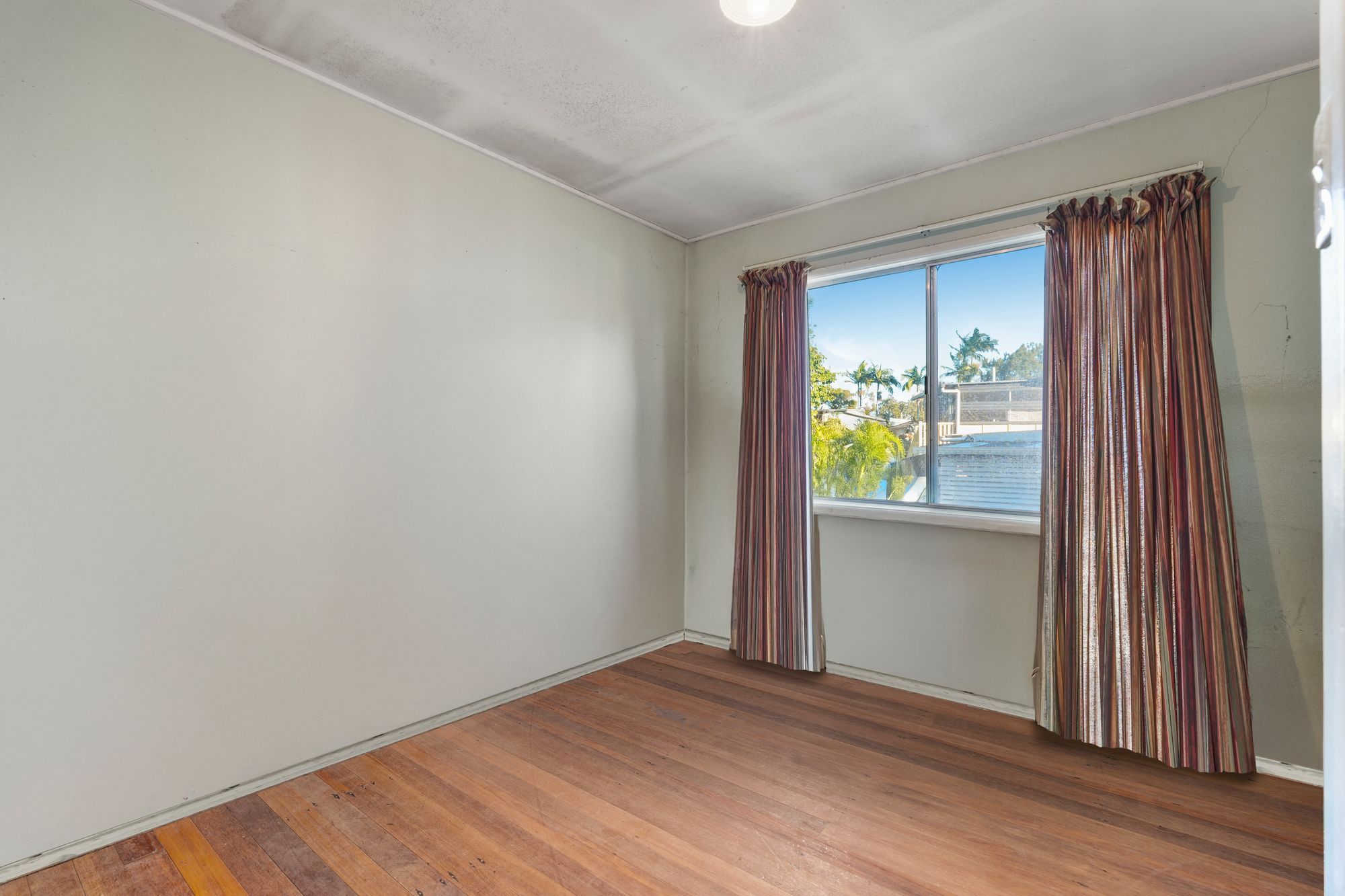 21 Windsor Street — photo 9 of 15