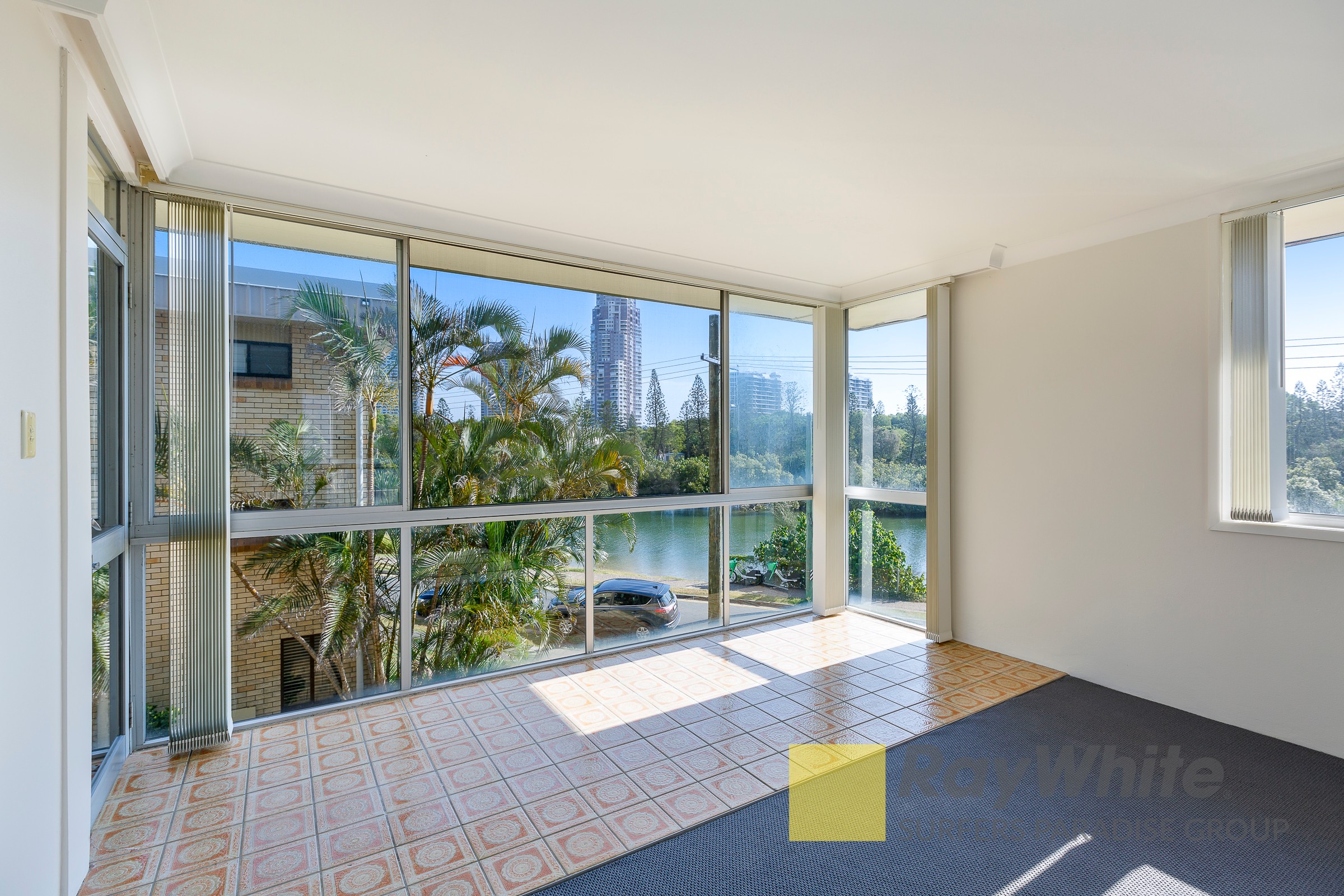 5/3 Pacific Street, Main Beach, QLD 4217