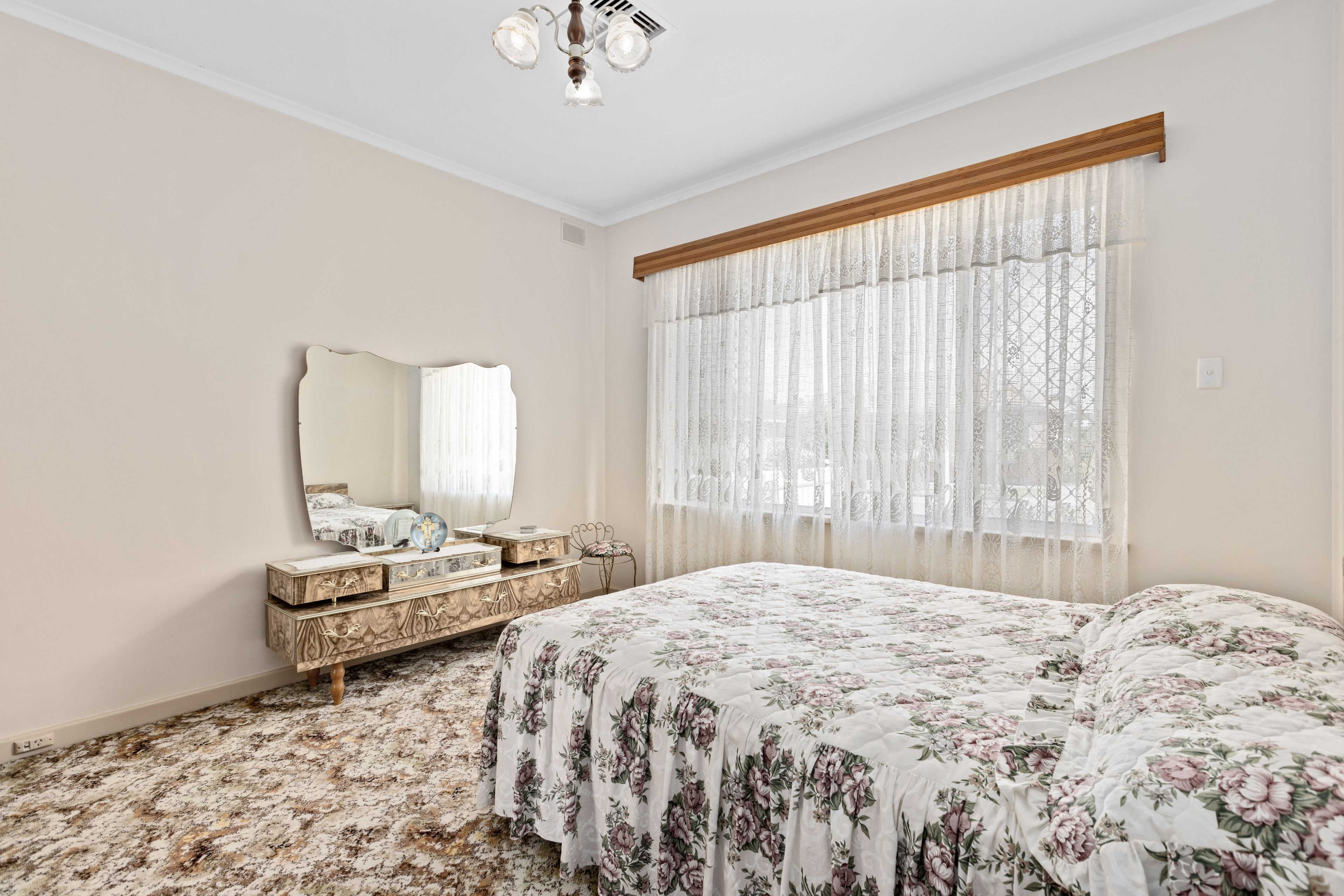 6 Airdrie Avenue, Seaton, SA 5023