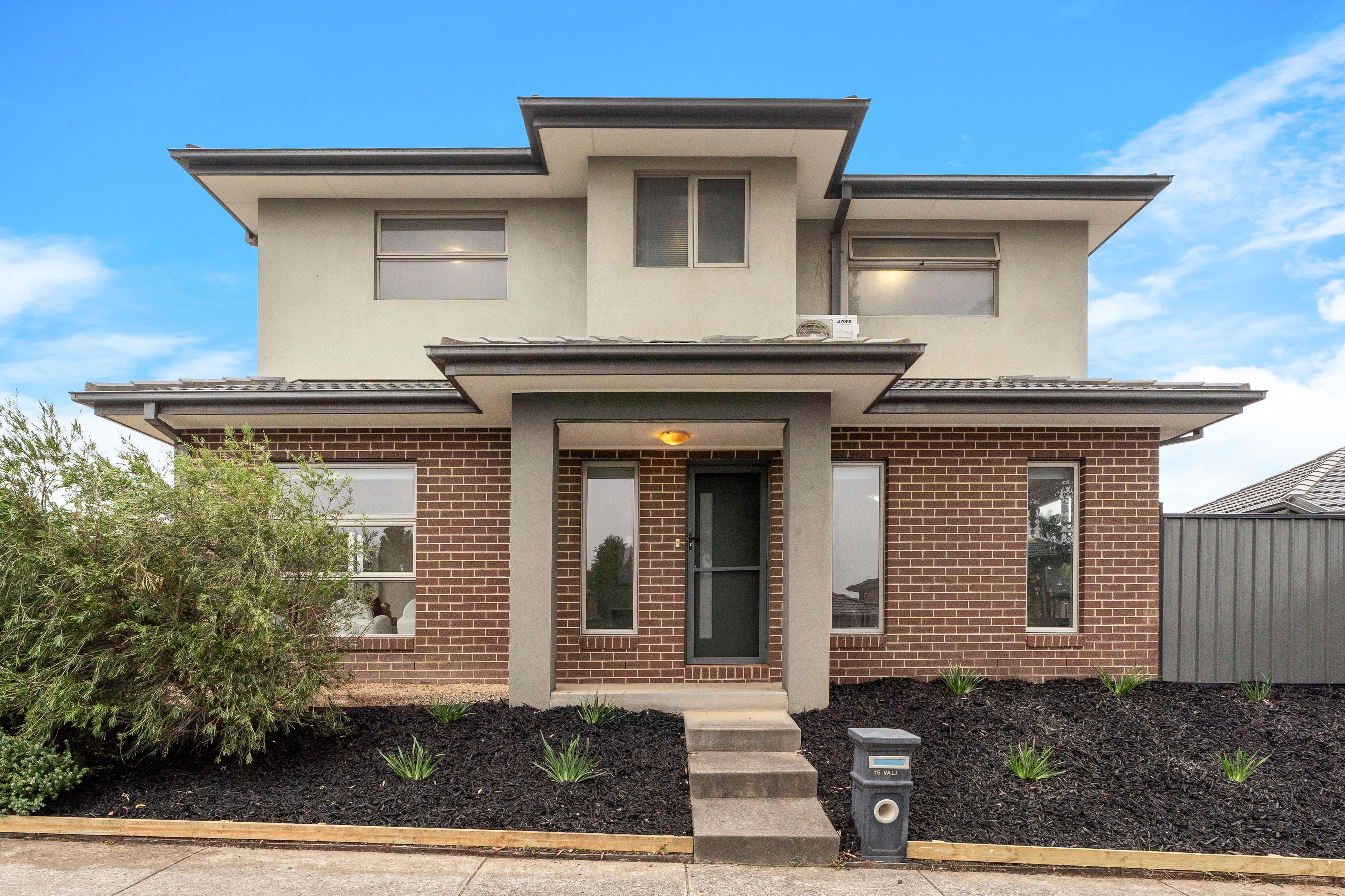 15 Vali Road, Craigieburn, VIC 3064