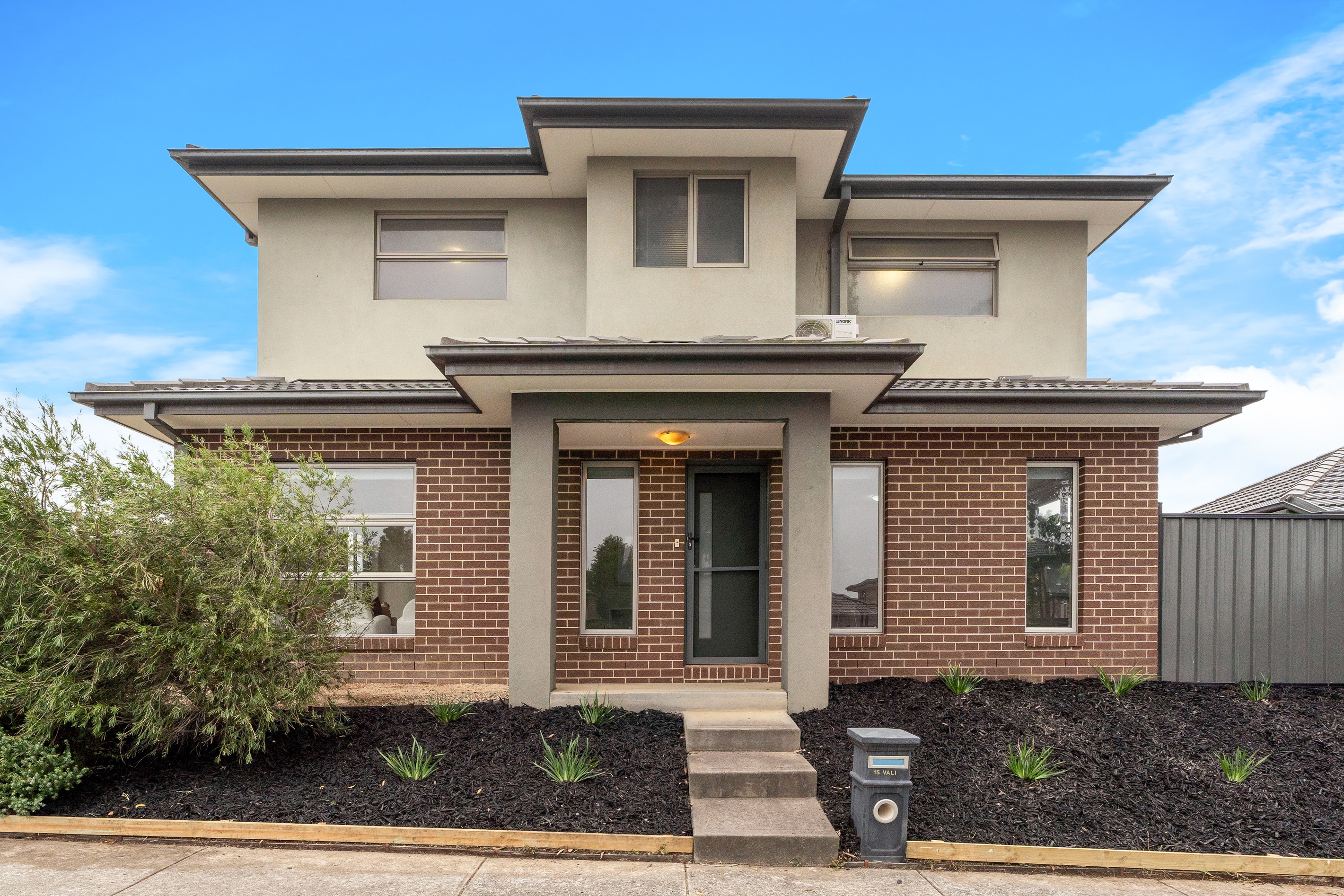 15 Vali Road, Craigieburn, VIC 3064