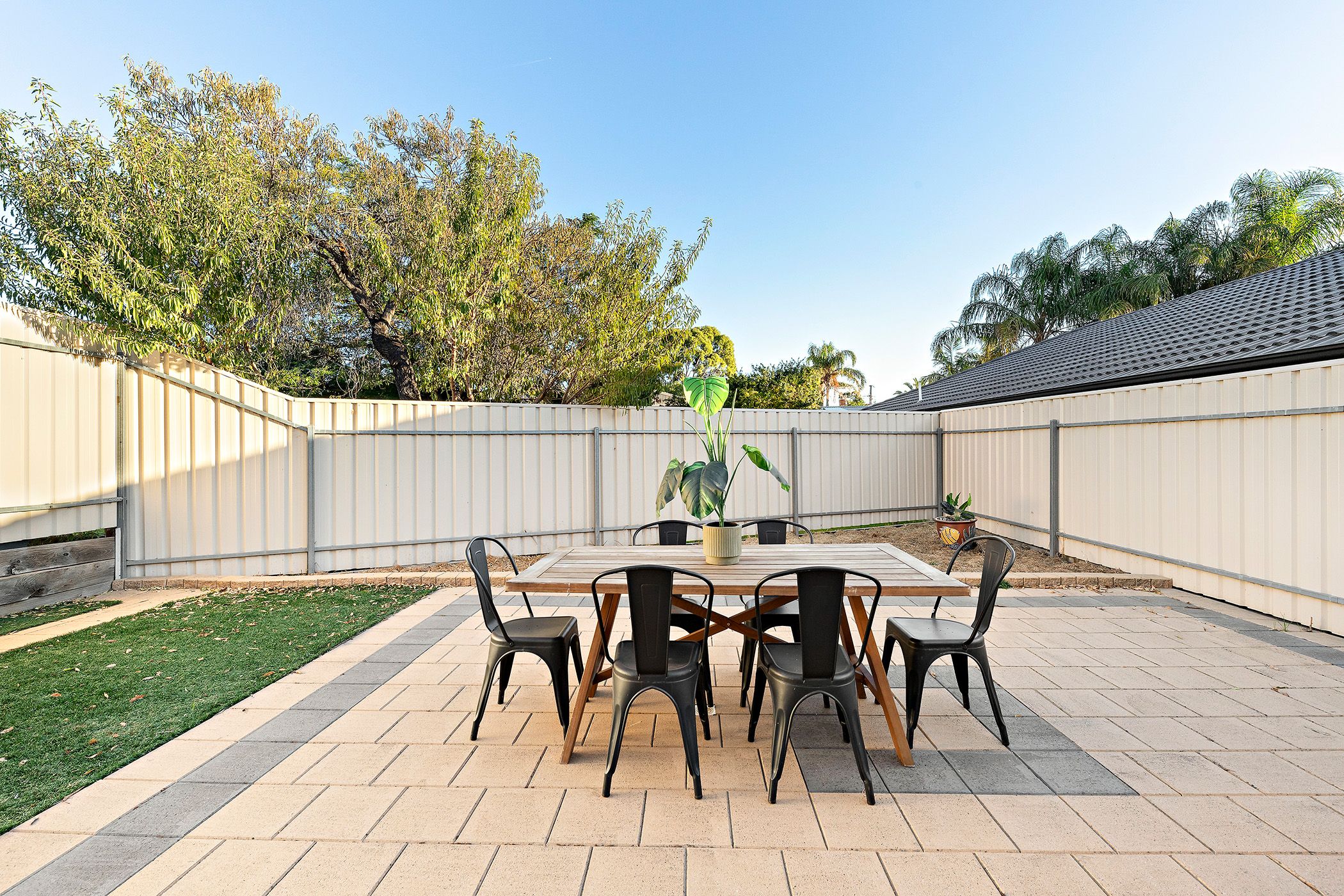 13 Kelway Cresent, Clearview, SA 5085