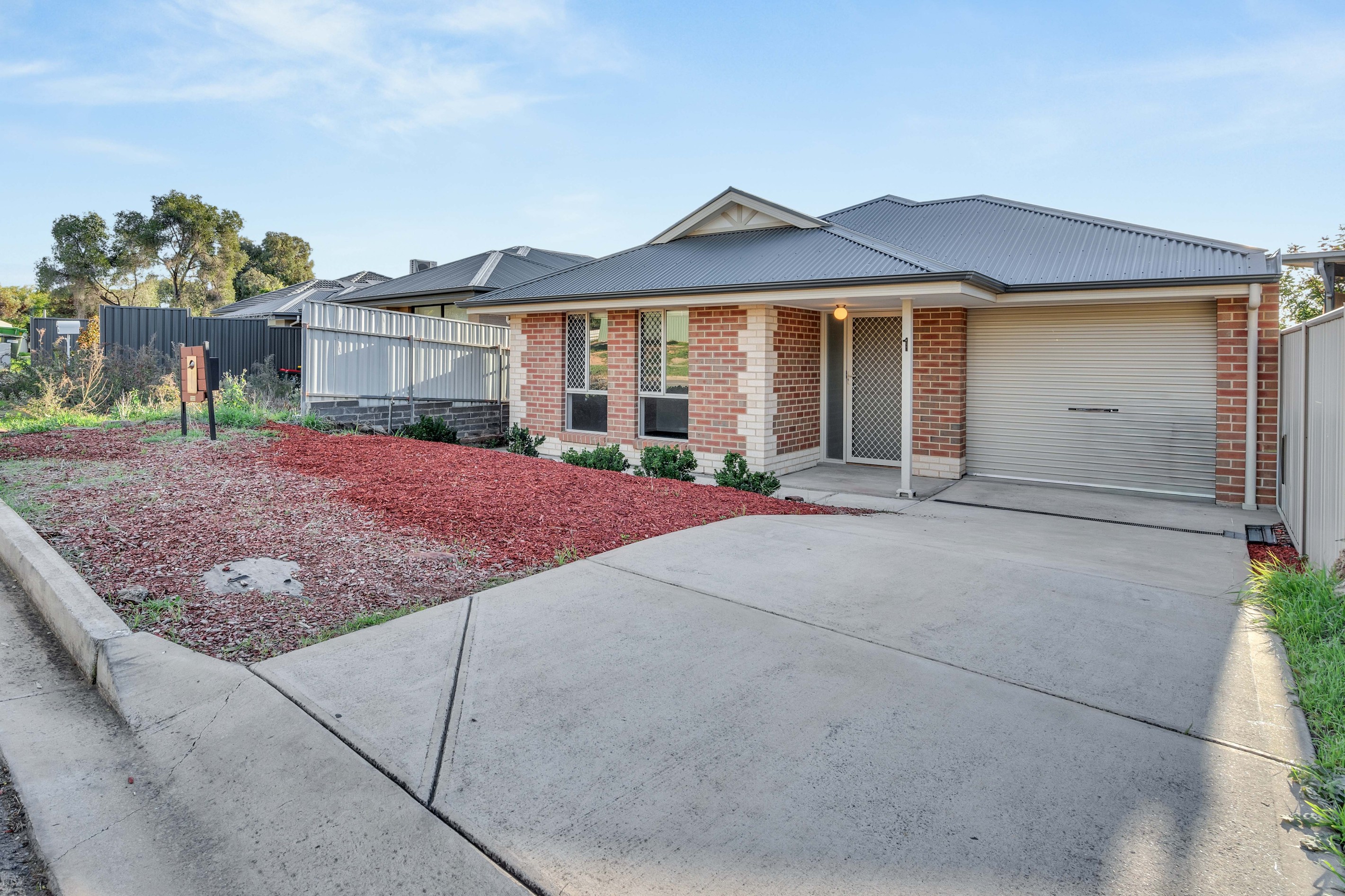 1 Ray Street, Para Hills, SA 5096
