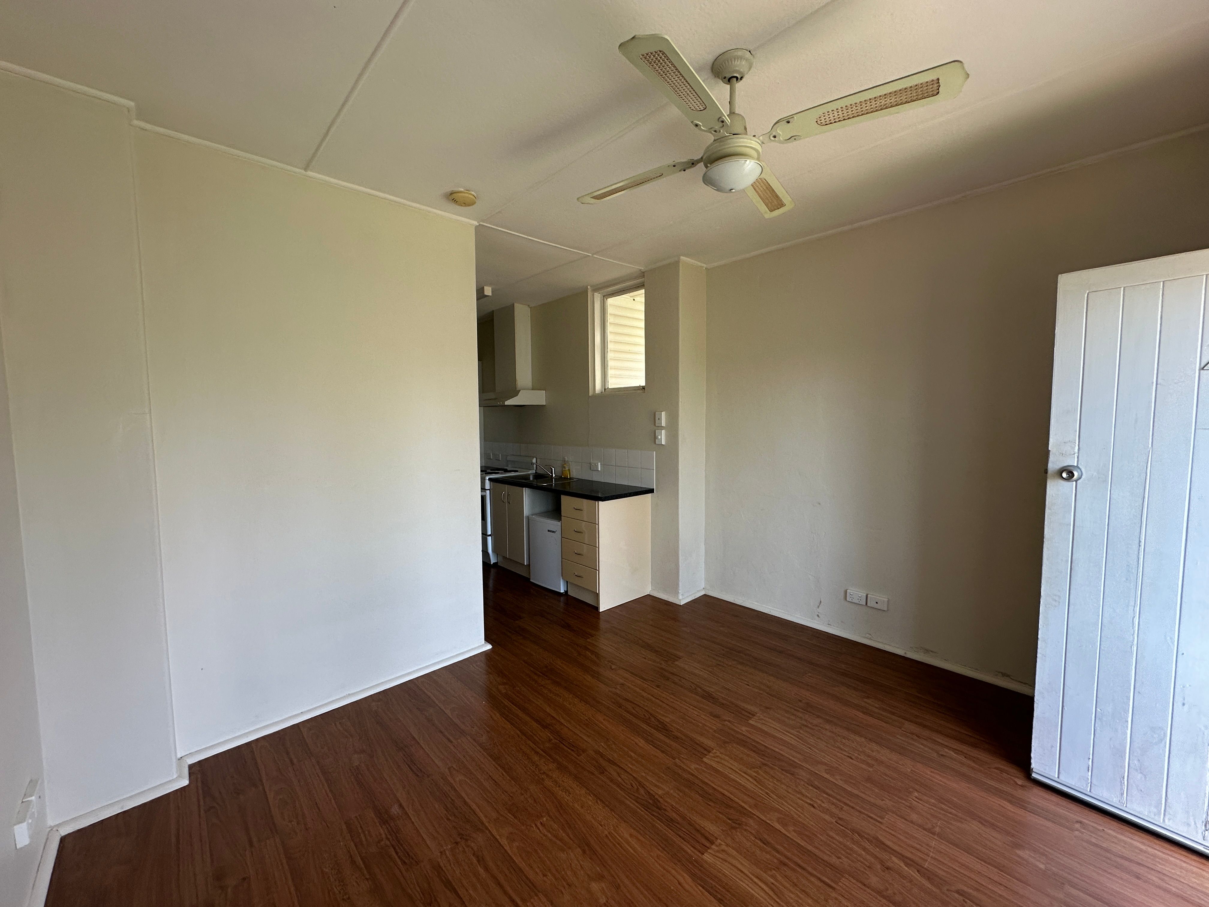 4/8-10 Robertson Street, Tumut, NSW 2720