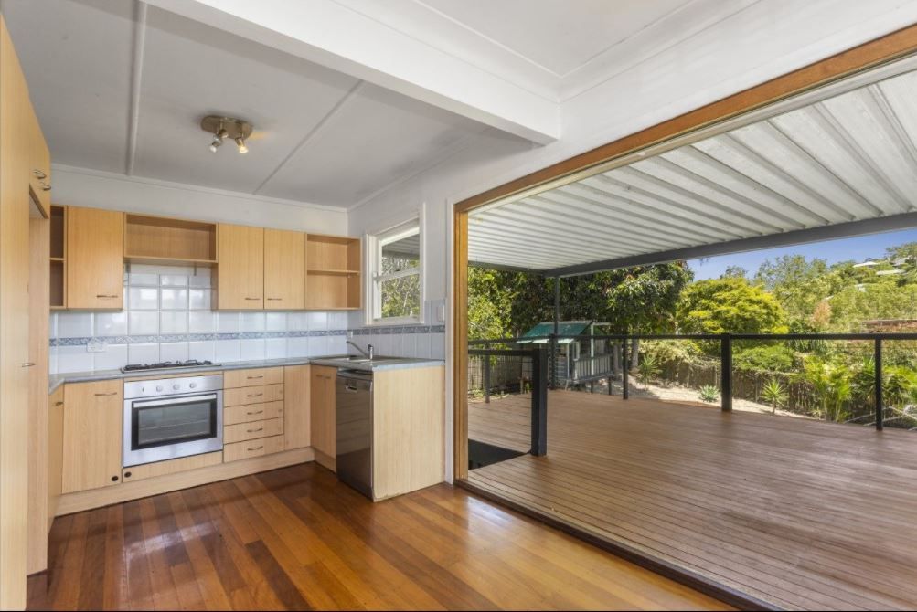 26 Heilbromm Street, Stafford Heights, QLD 4053