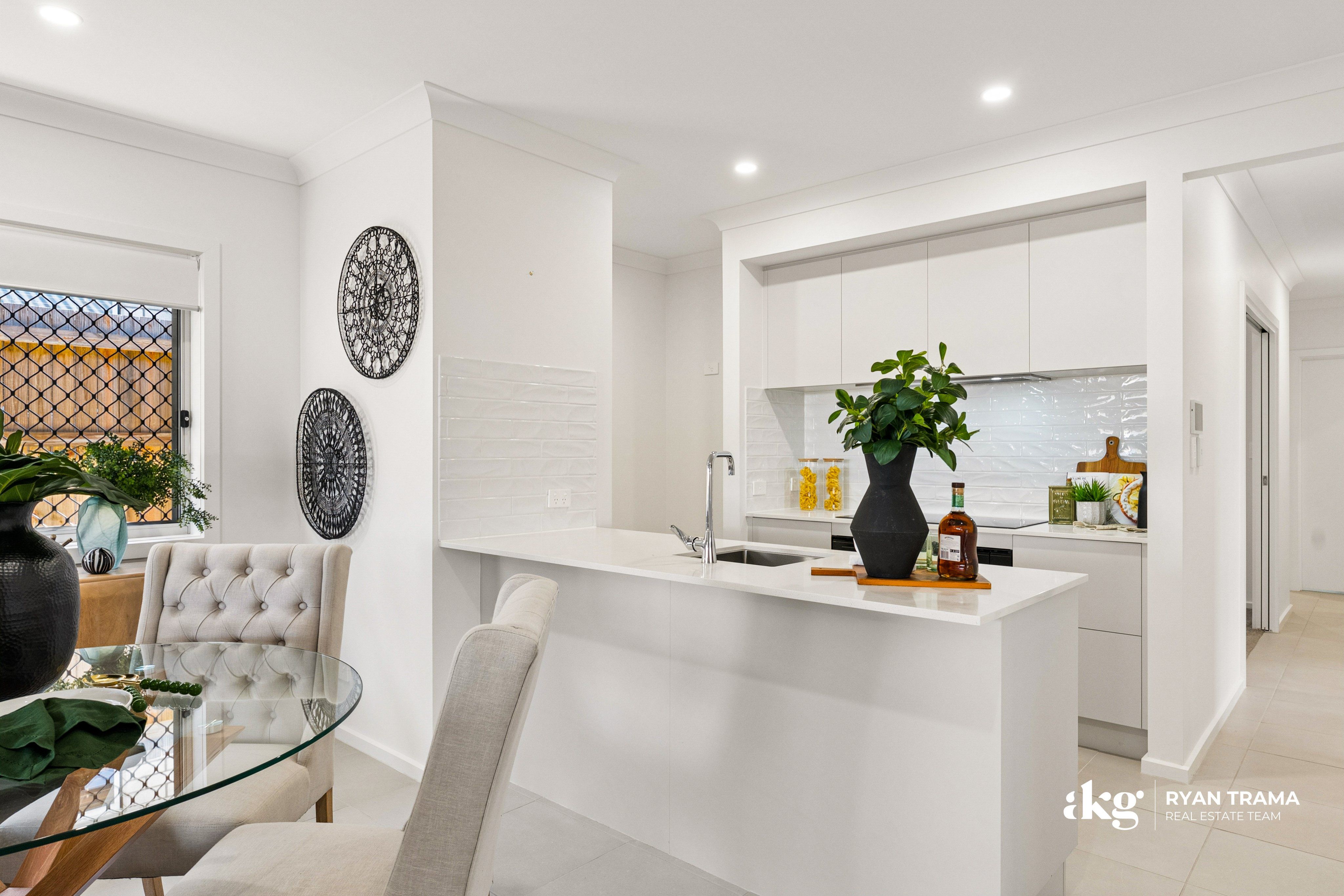 11 Orbit Street — photo 6 of 30