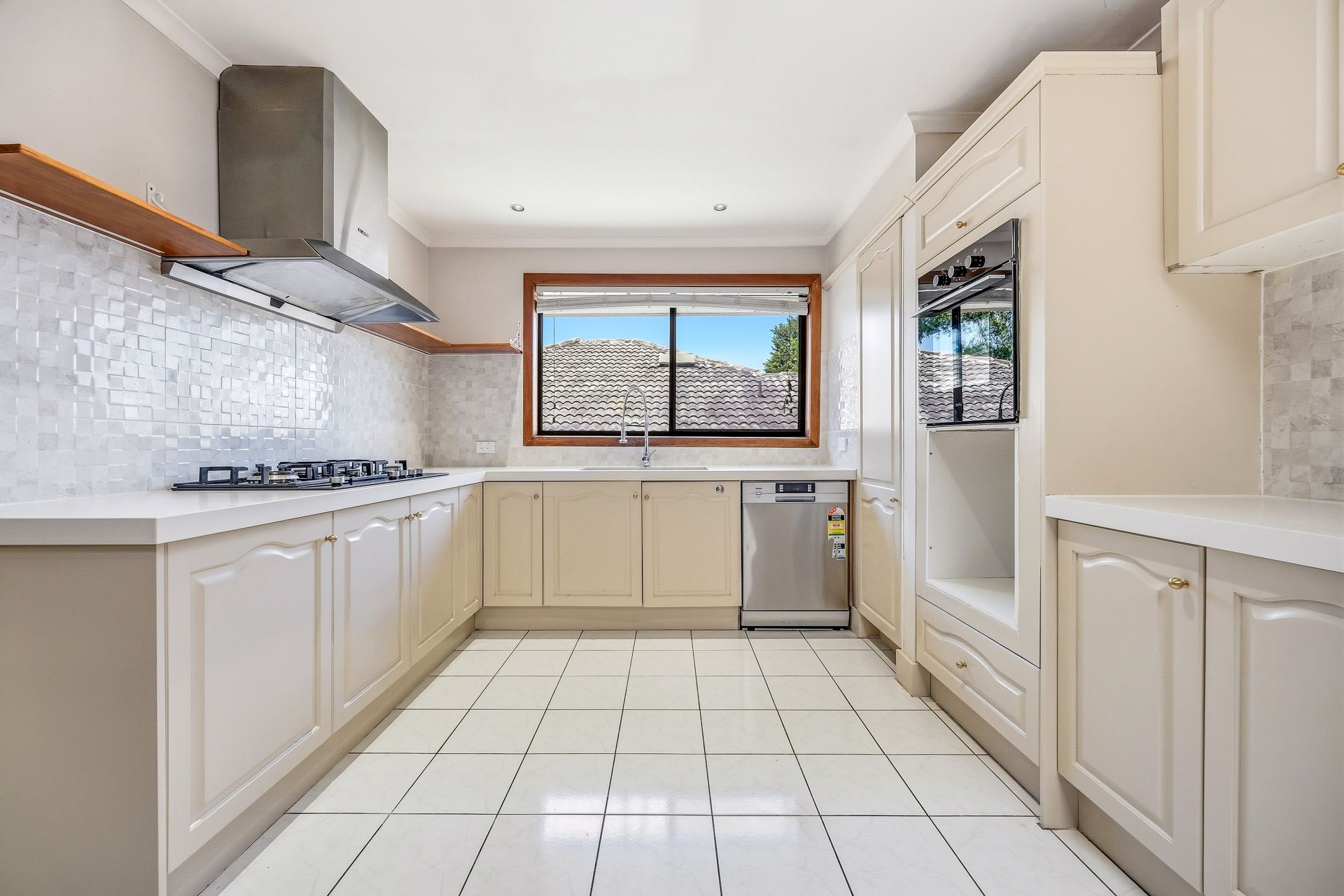 44 Kidderminster Drive, Wantirna, VIC 3152