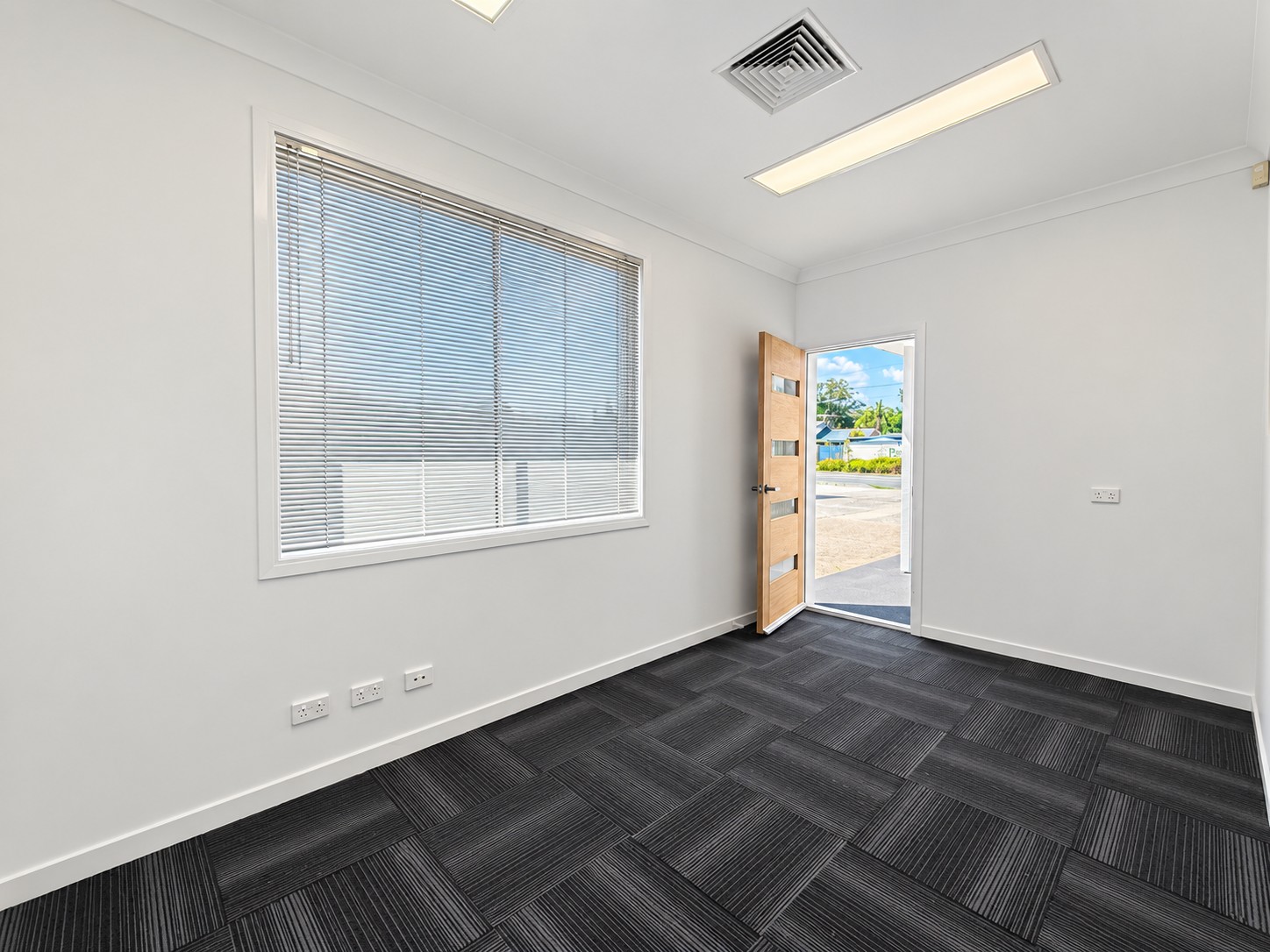 26 Vanessa Boulevard, Springwood, QLD 4127