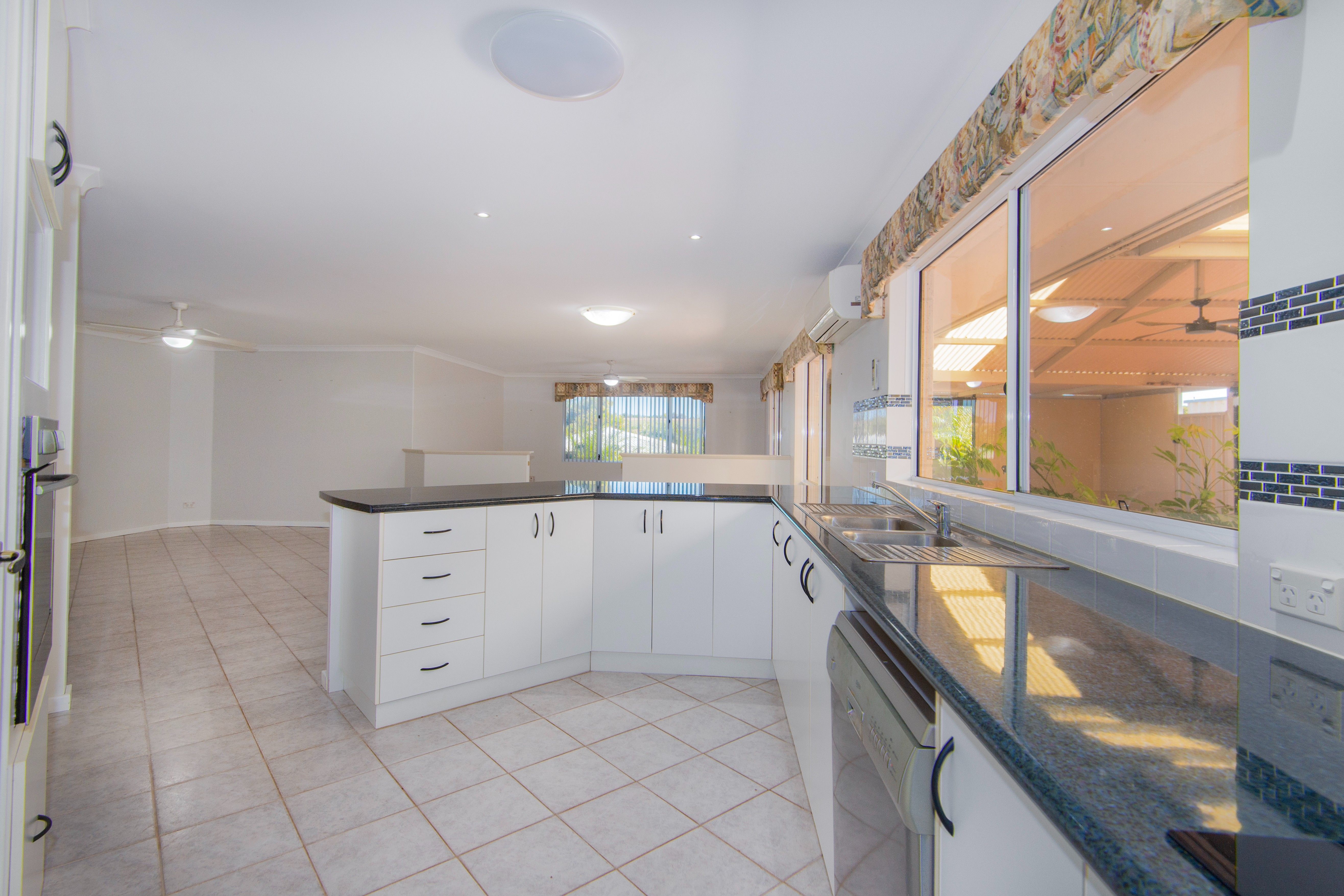 29 Thames Drive — photo 6 of 30