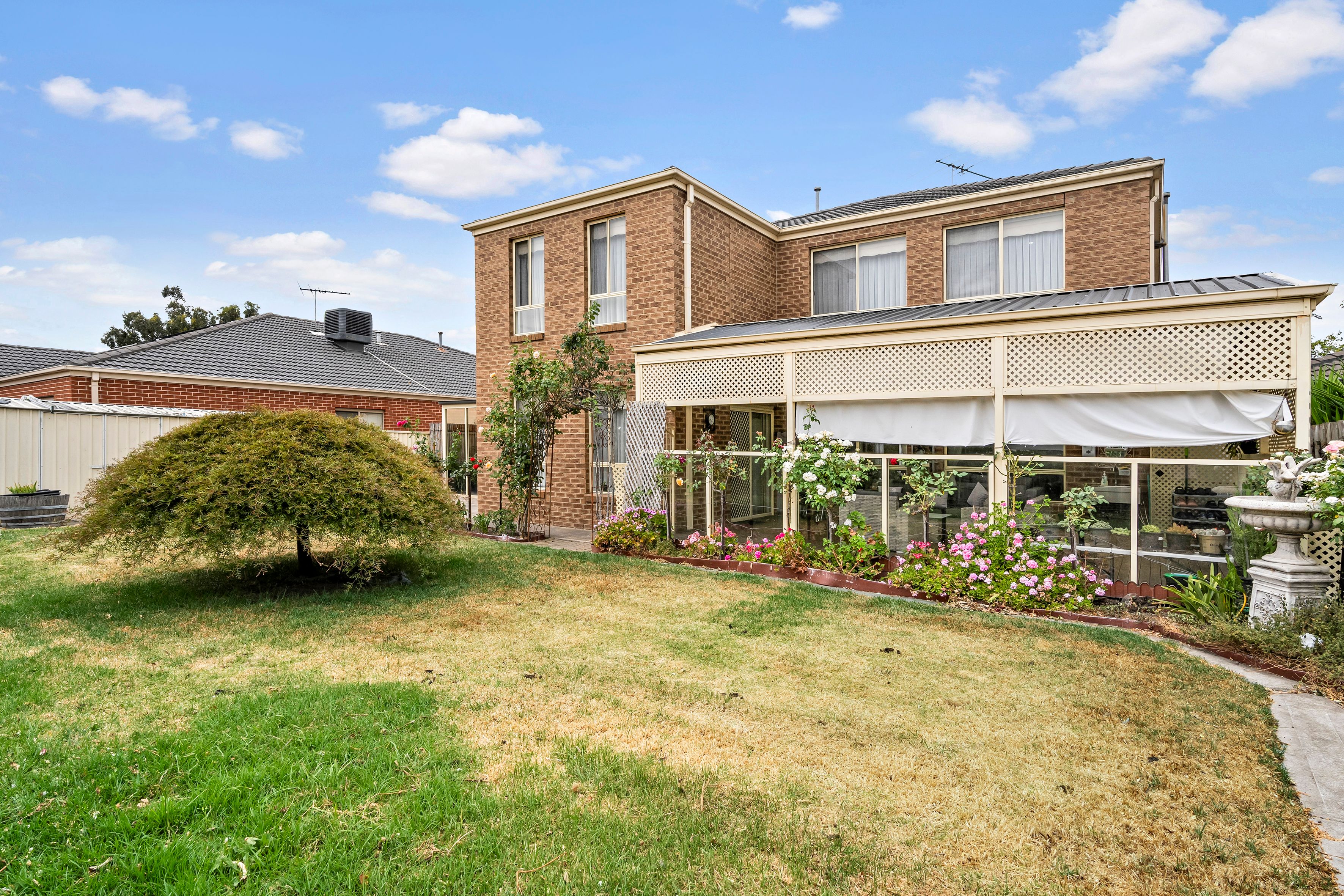 31 Lockwood Drive, Roxburgh Park, VIC 3064
