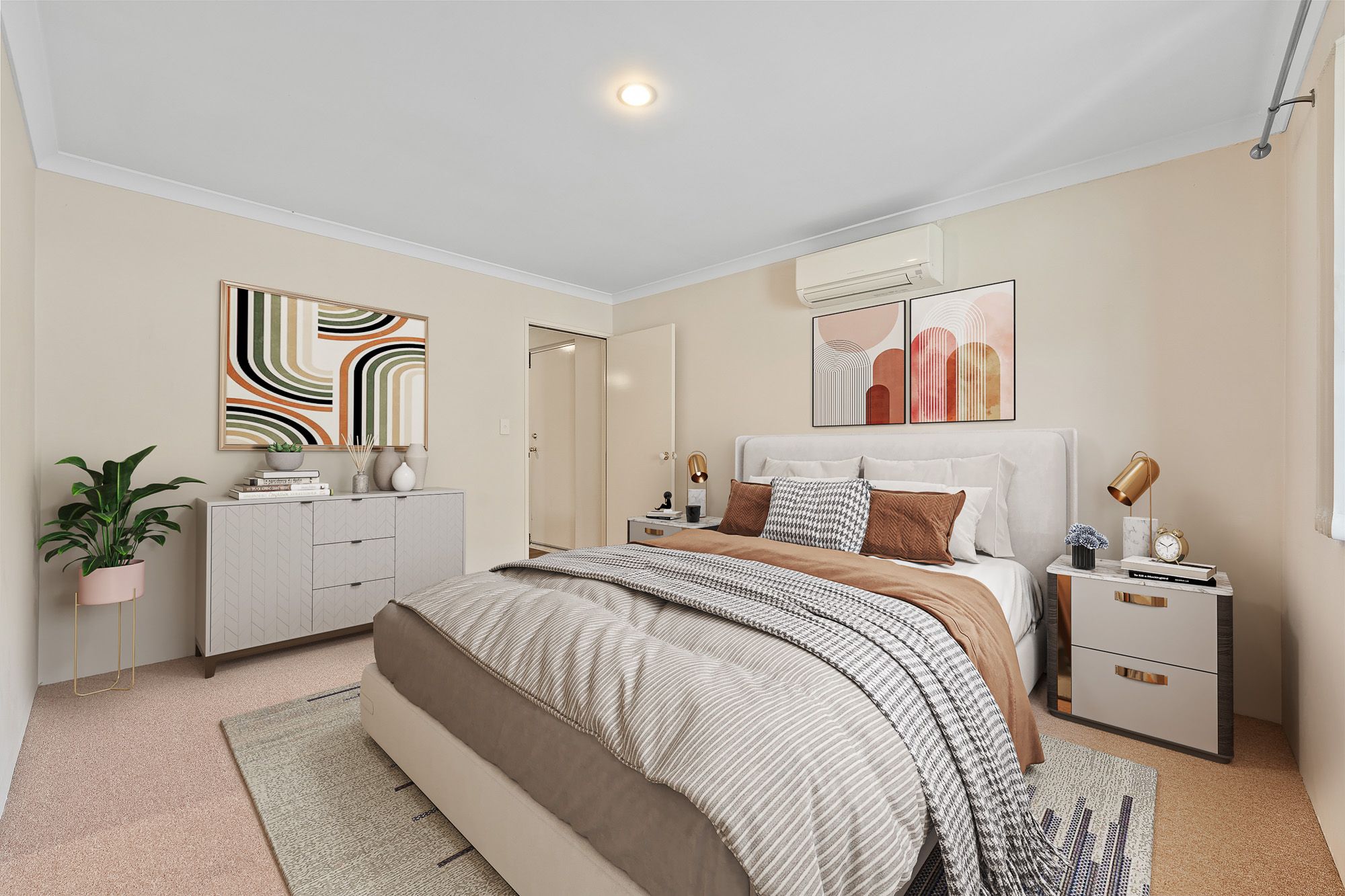 49 Tamworth Boulevard — photo 7 of 28