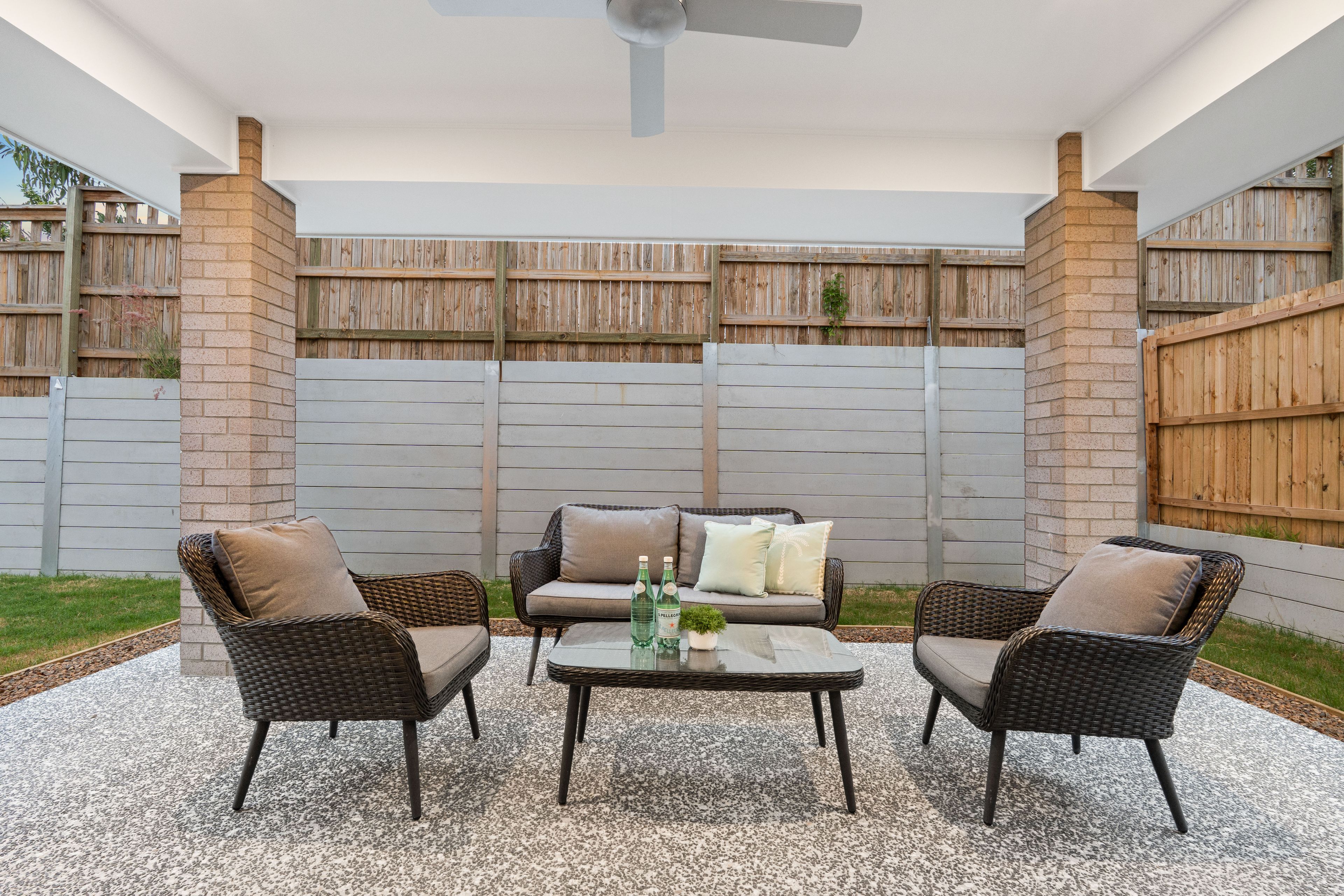 48 Suncrest Mews — photo 22 of 28