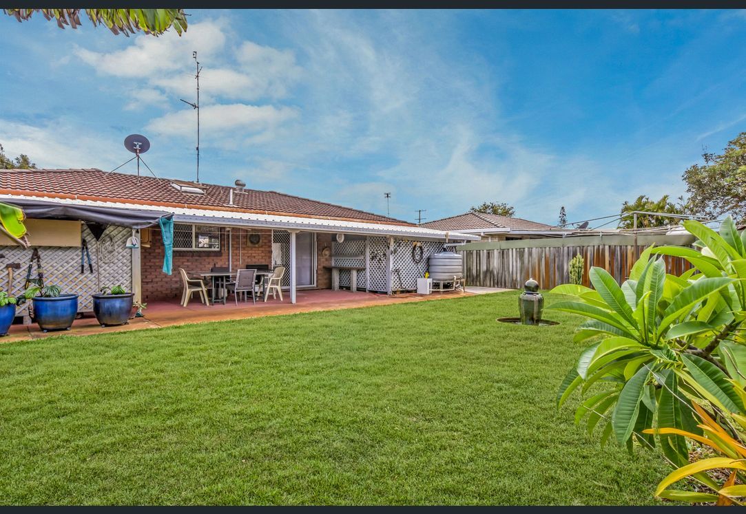 22 Minkara Street, Warana, QLD 4575