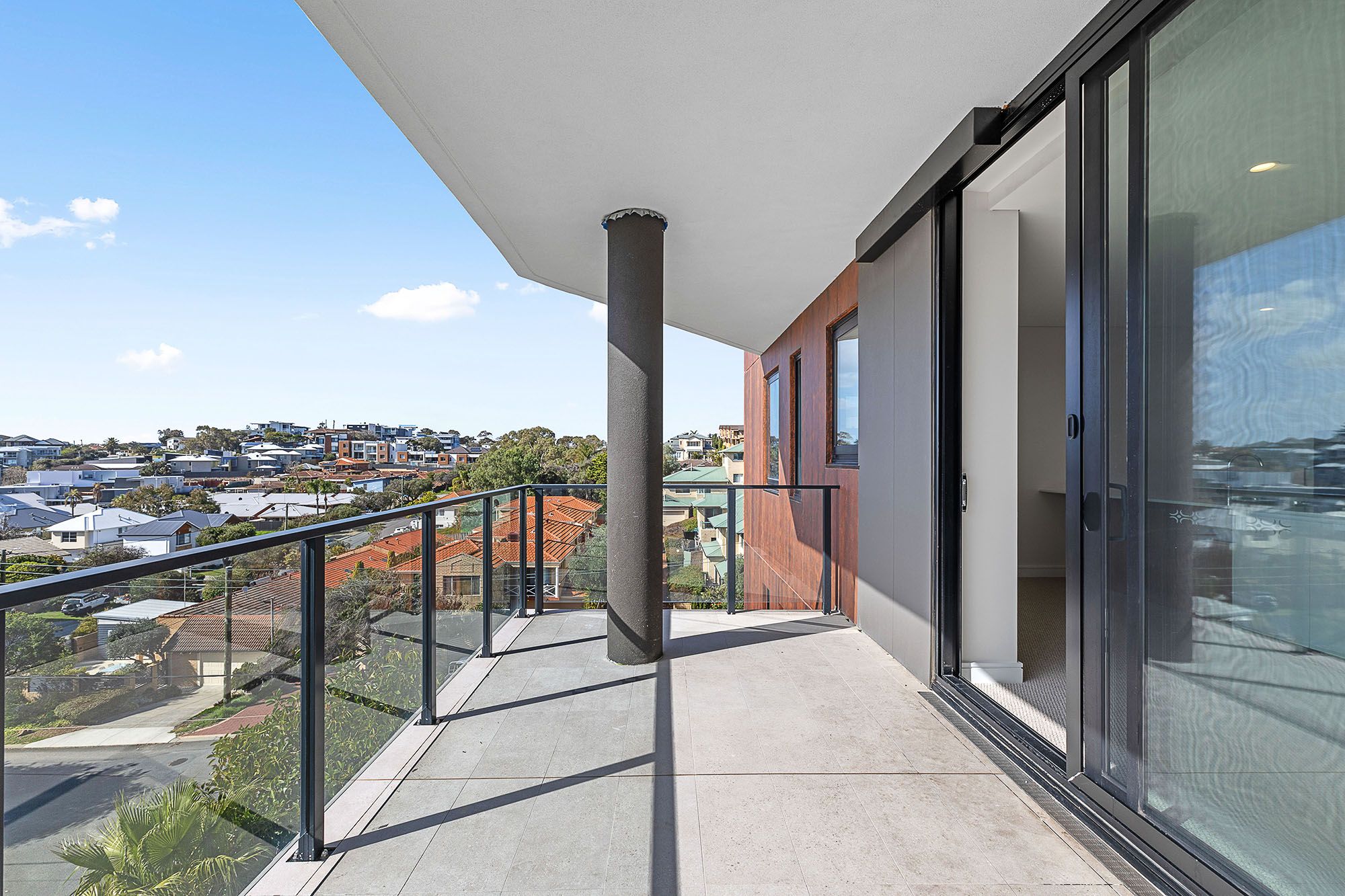 303/19 Reserve Street, Scarborough, WA 6019