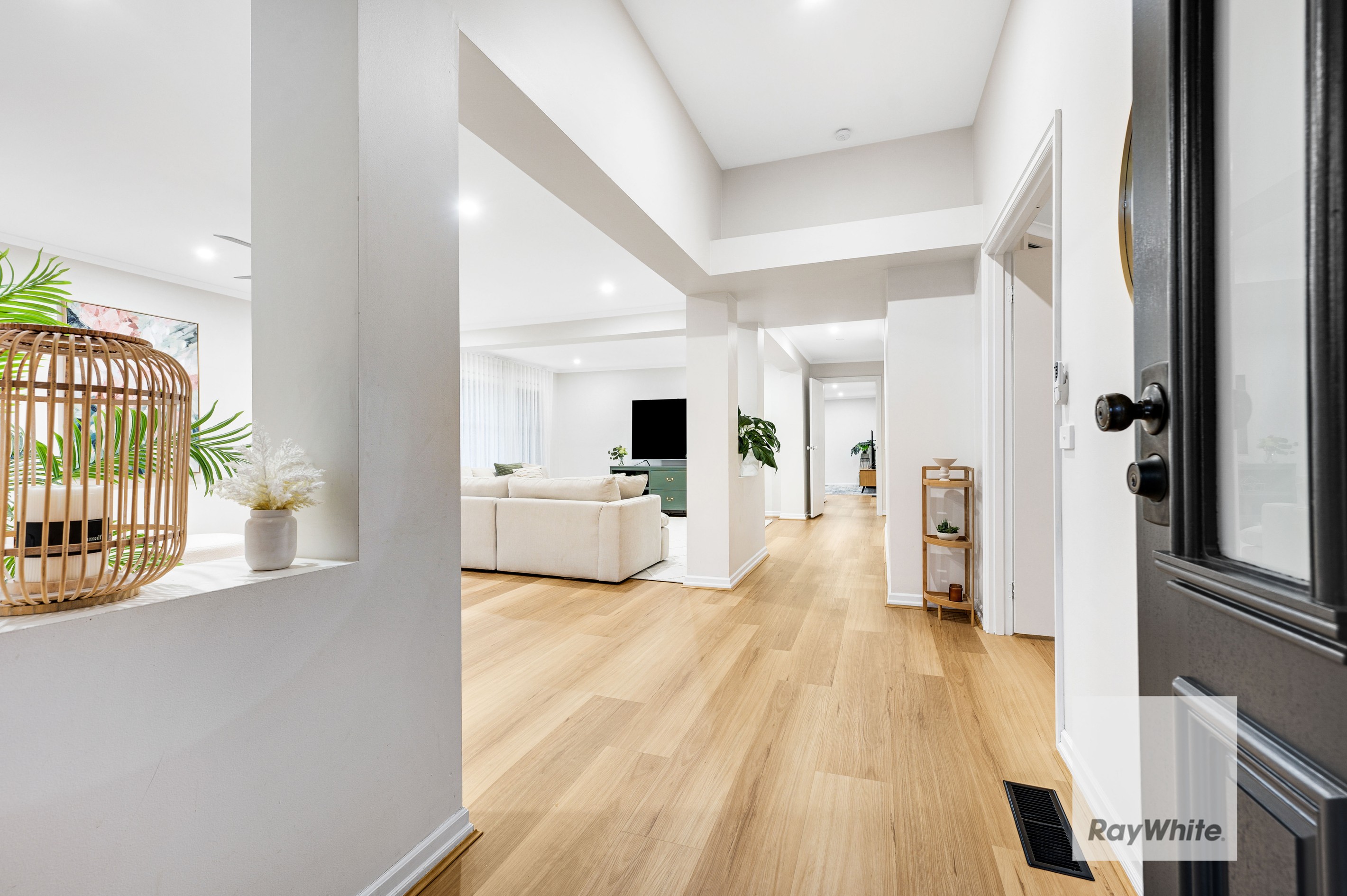 9 Seton Close, Greenvale, VIC 3059