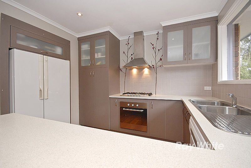 67 Chartwell Drive, Wantirna, VIC 3152