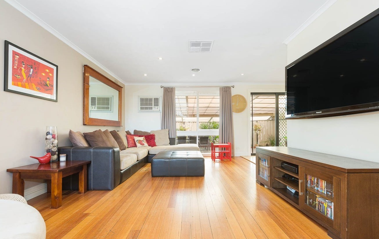 5 Julian Place, Melton West, VIC 3337