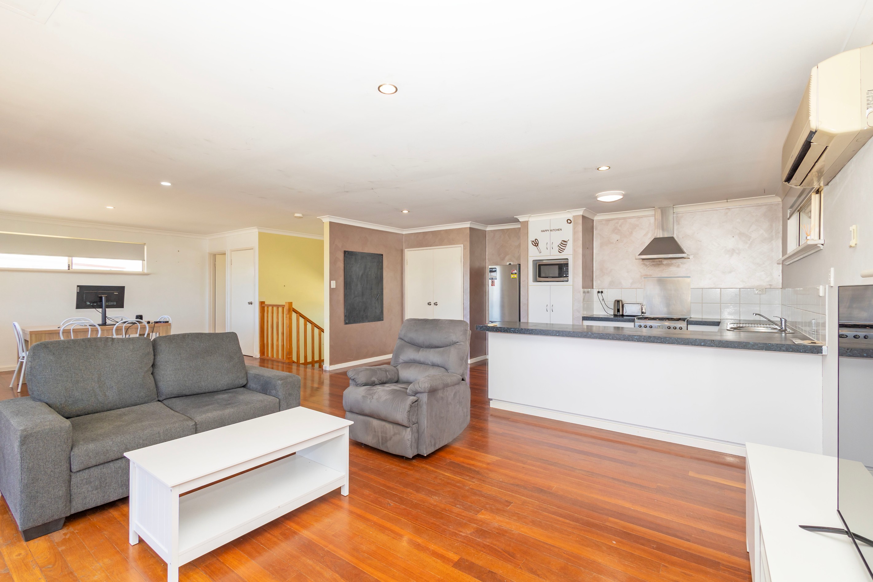 10 Acacia Court, Jurien Bay, WA 6516