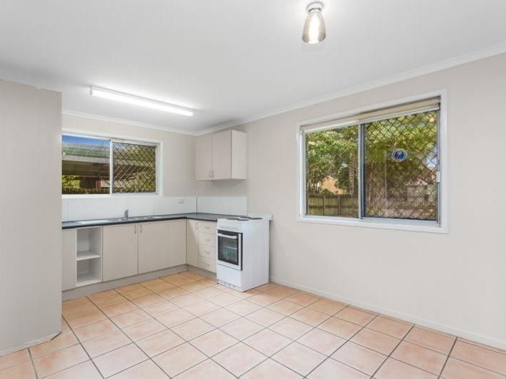 12 Miller Street, Deception Bay, QLD 4508