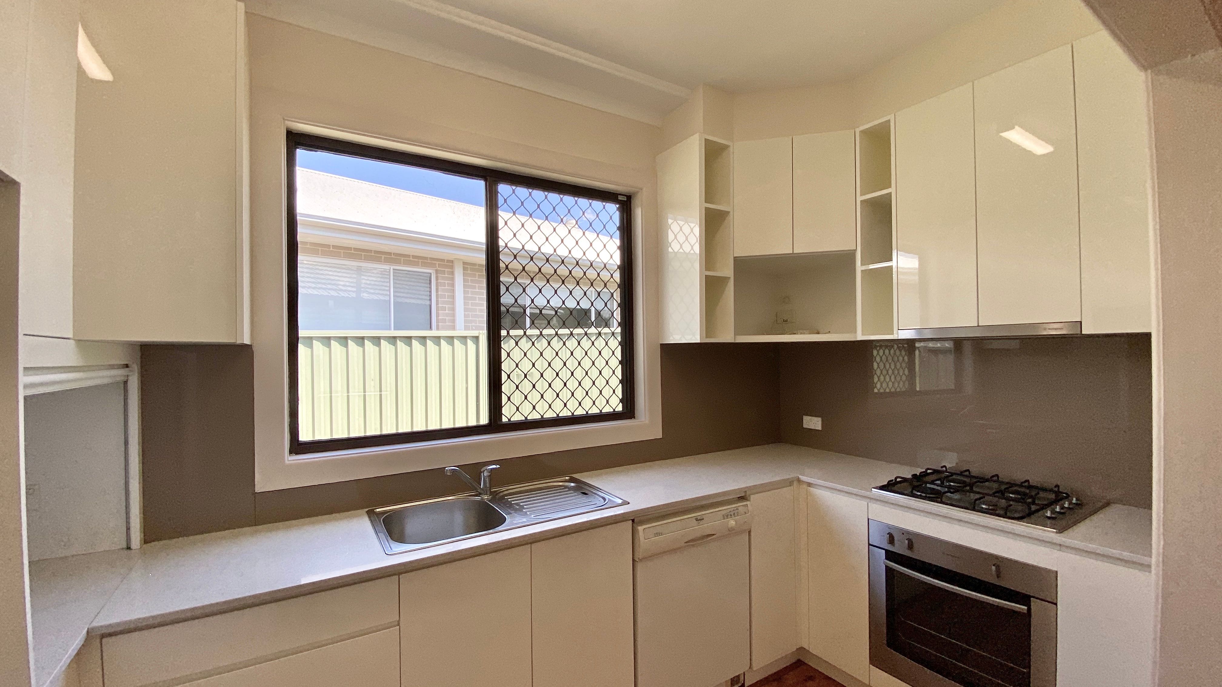 8 Holley Road, Beverly Hills, NSW 2209