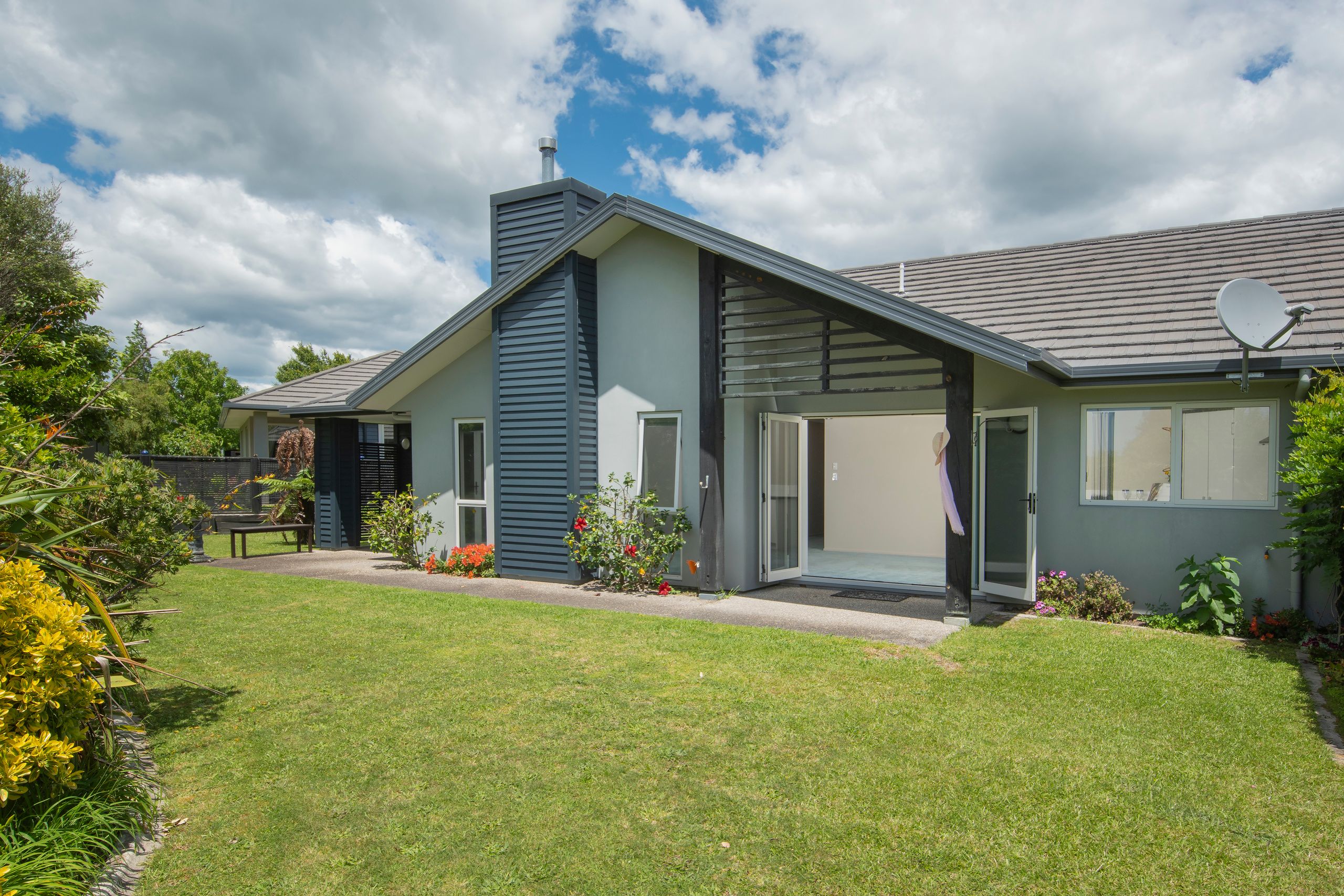 35 Bridgewater Way, Pyes Pa, Tauranga City