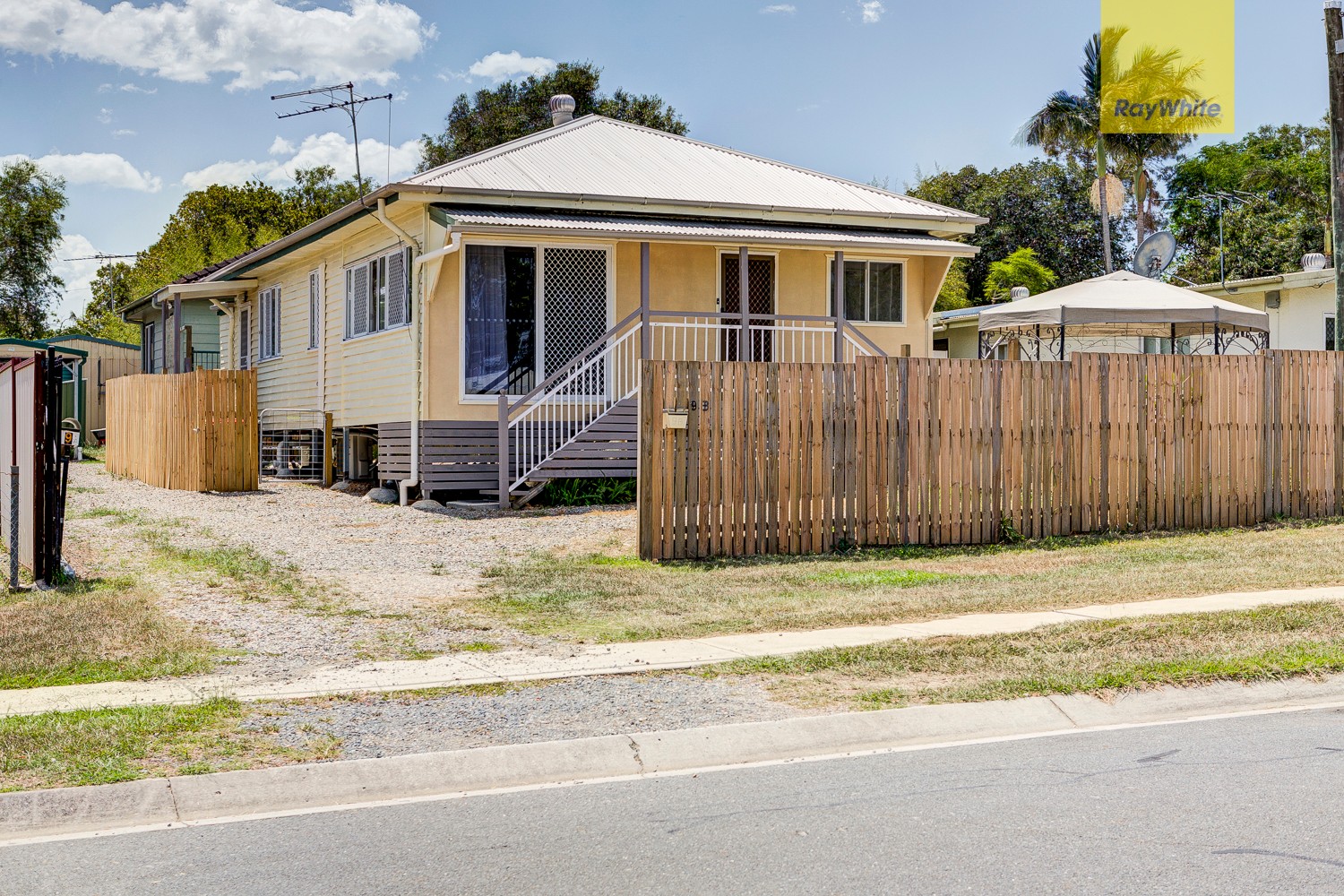 9b Pamela Crescent, Woodridge, QLD 4114