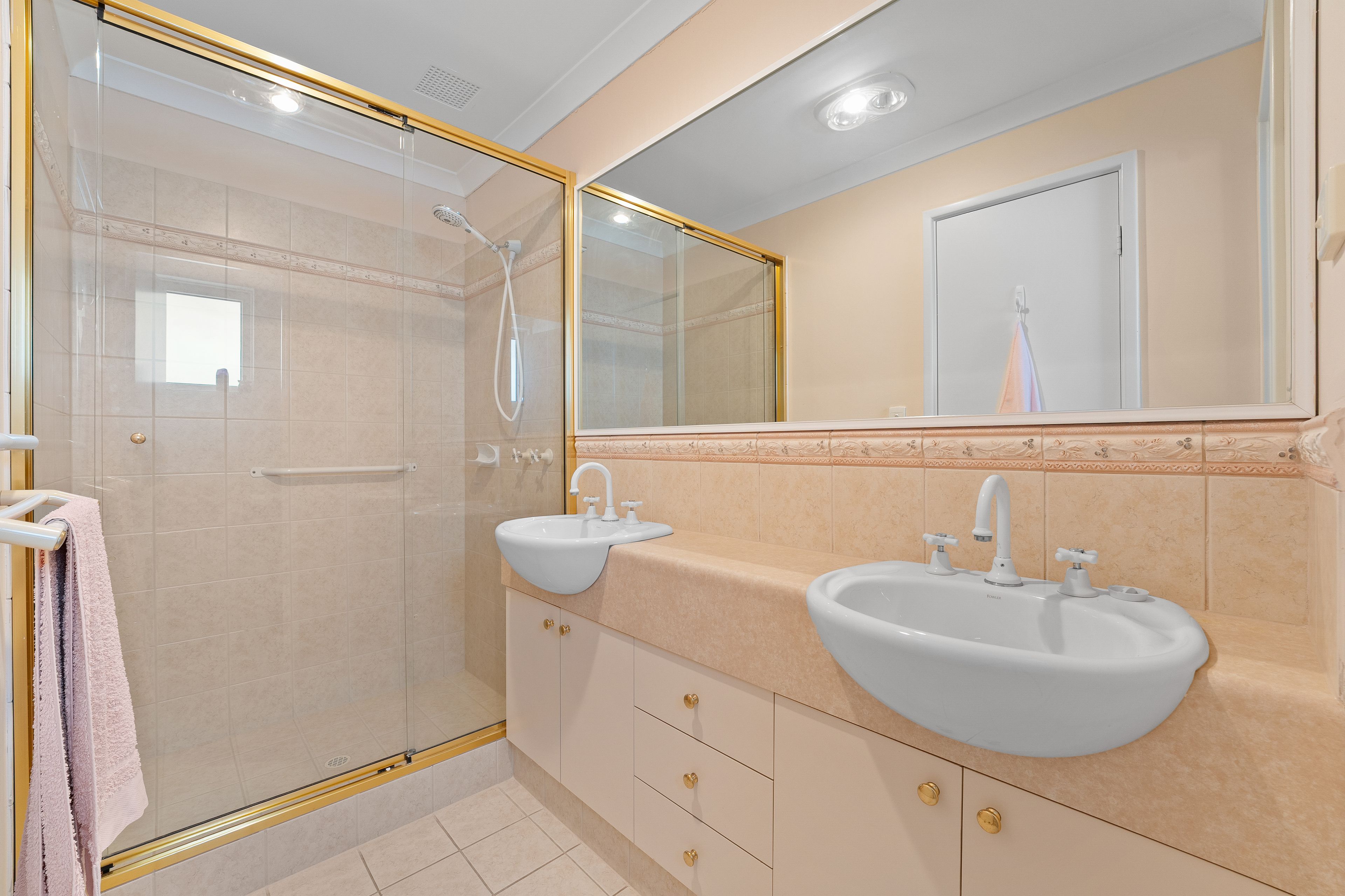 4 Ortona Crescent — photo 17 of 30