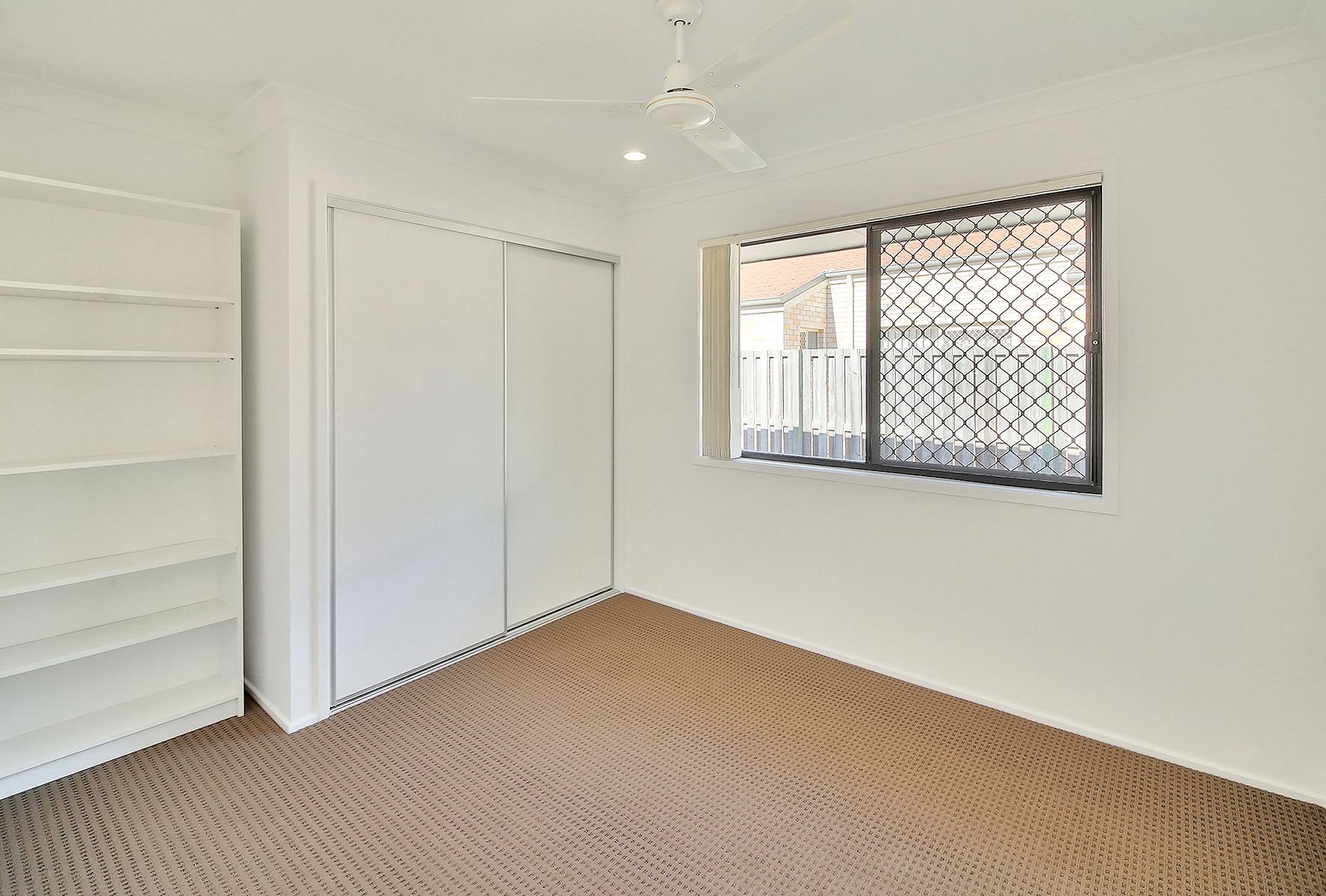 49 Kakadu Street — photo 9 of 12
