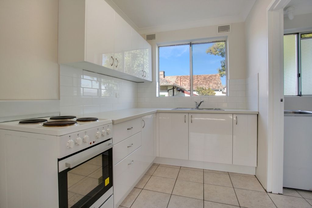 2/27 Lemongrove Road, Penrith, NSW 2750