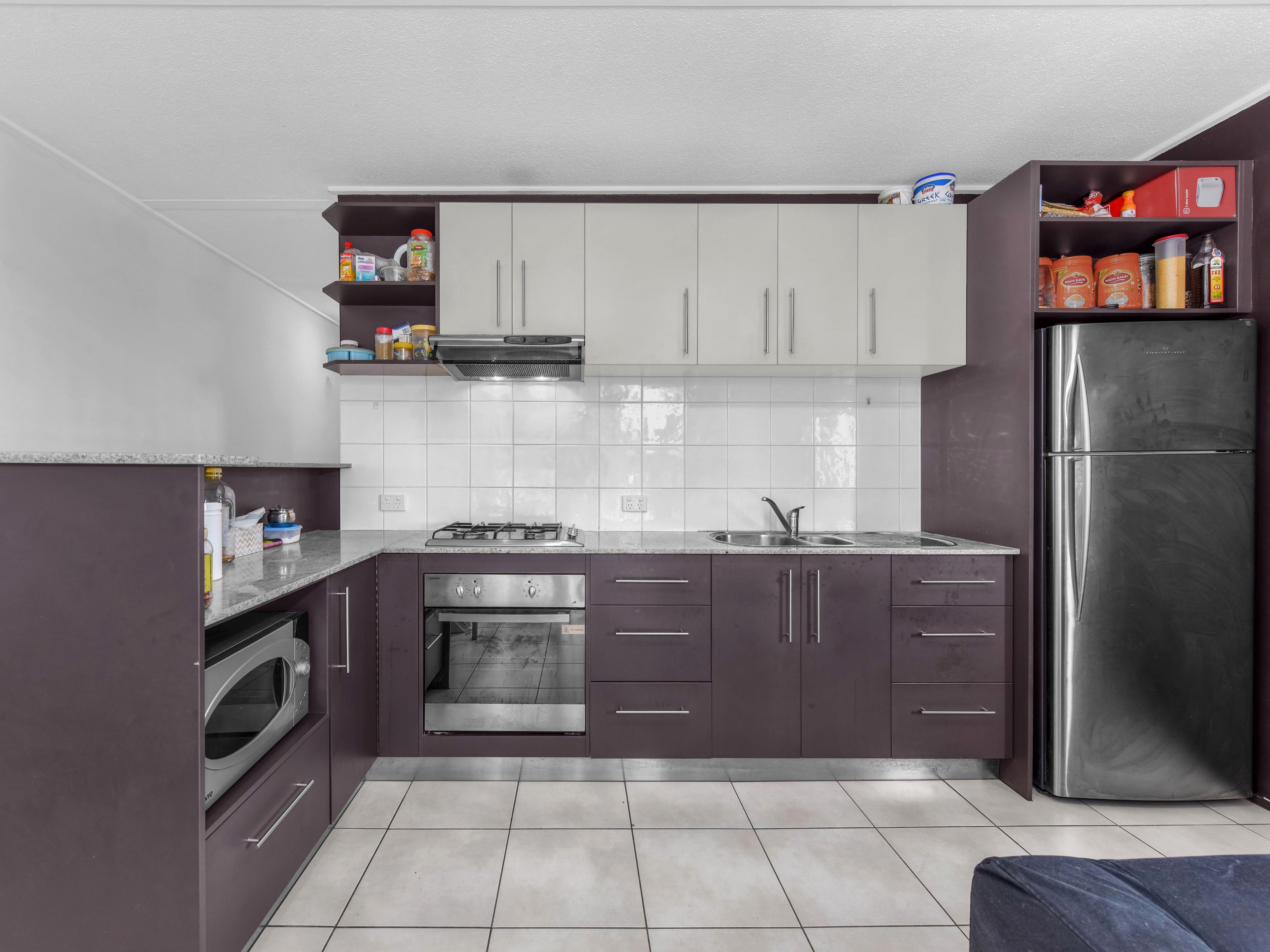 18/125 Clarence Road, Indooroopilly, QLD 4068