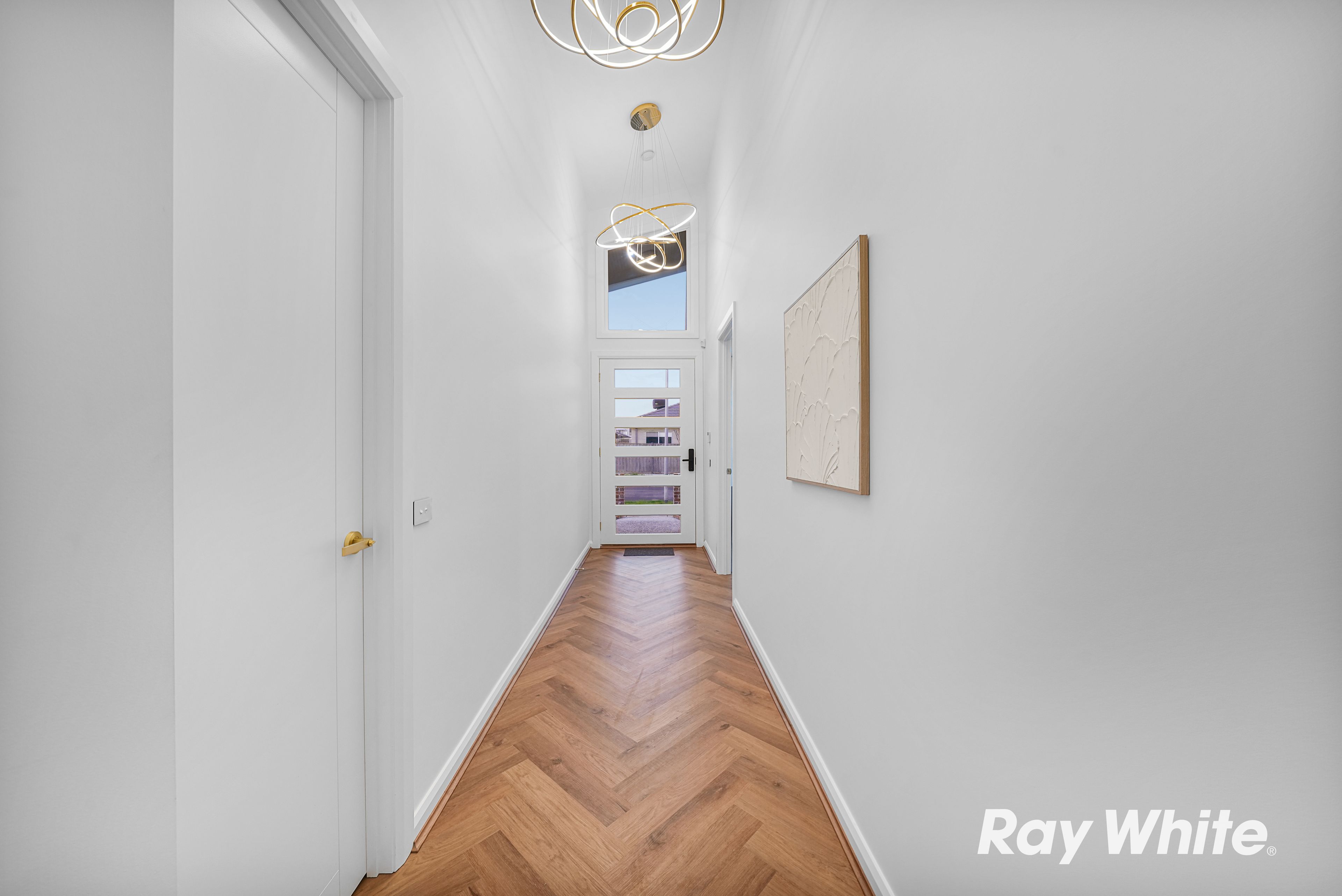 45 Rocco Avenue — photo 3 of 30