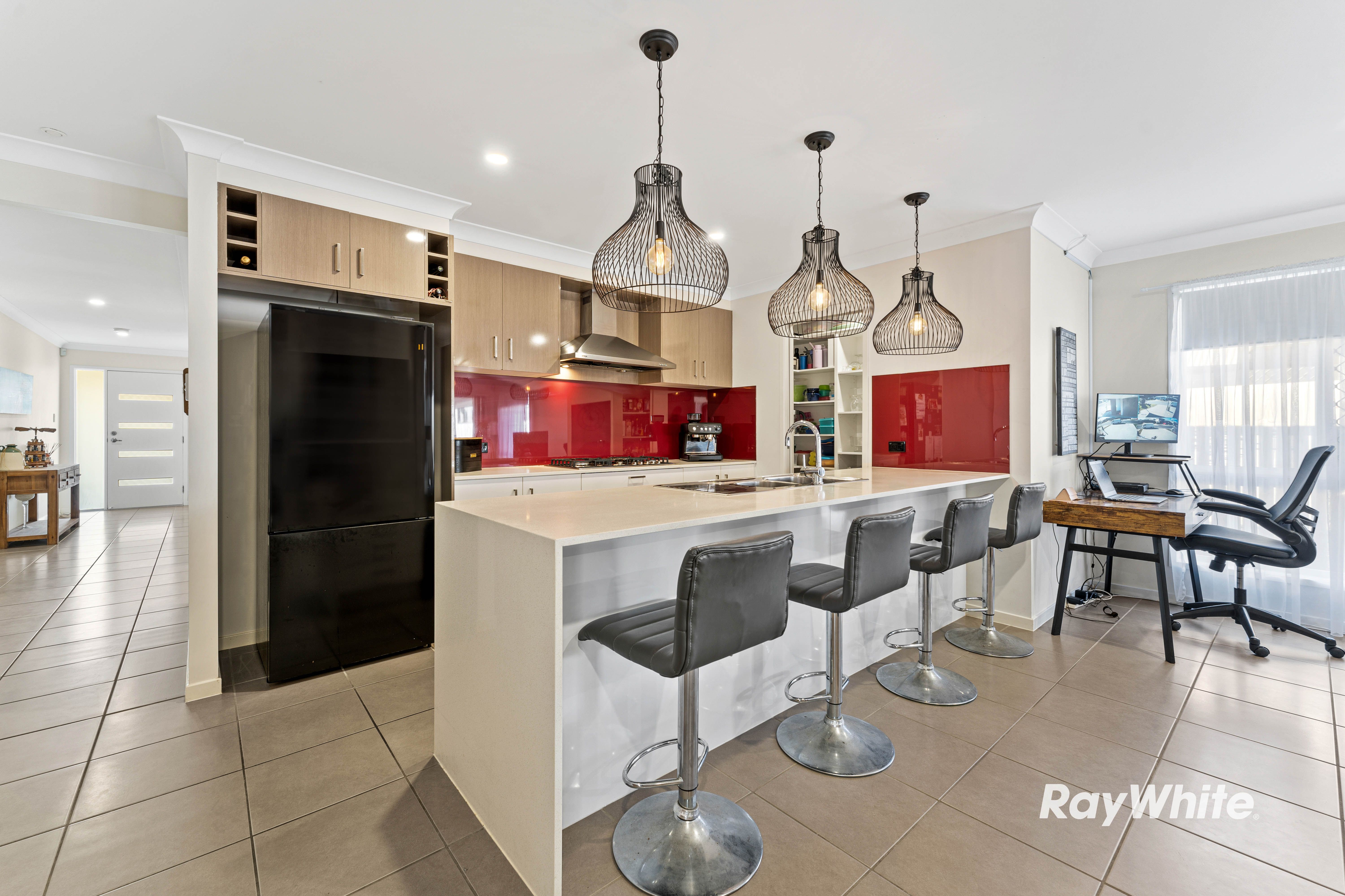13 Mount Glorious Street, Park Ridge, QLD 4125