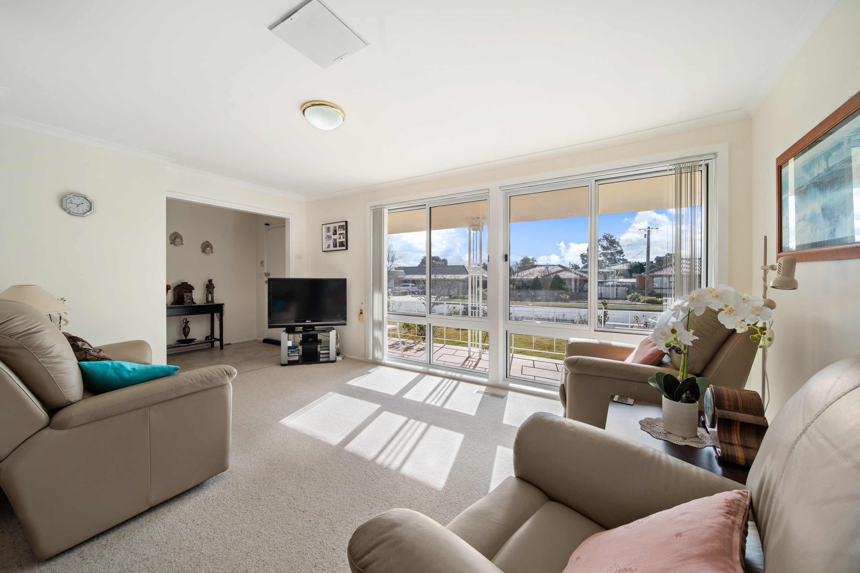 11 Castieau Street, Higgins, ACT 2615