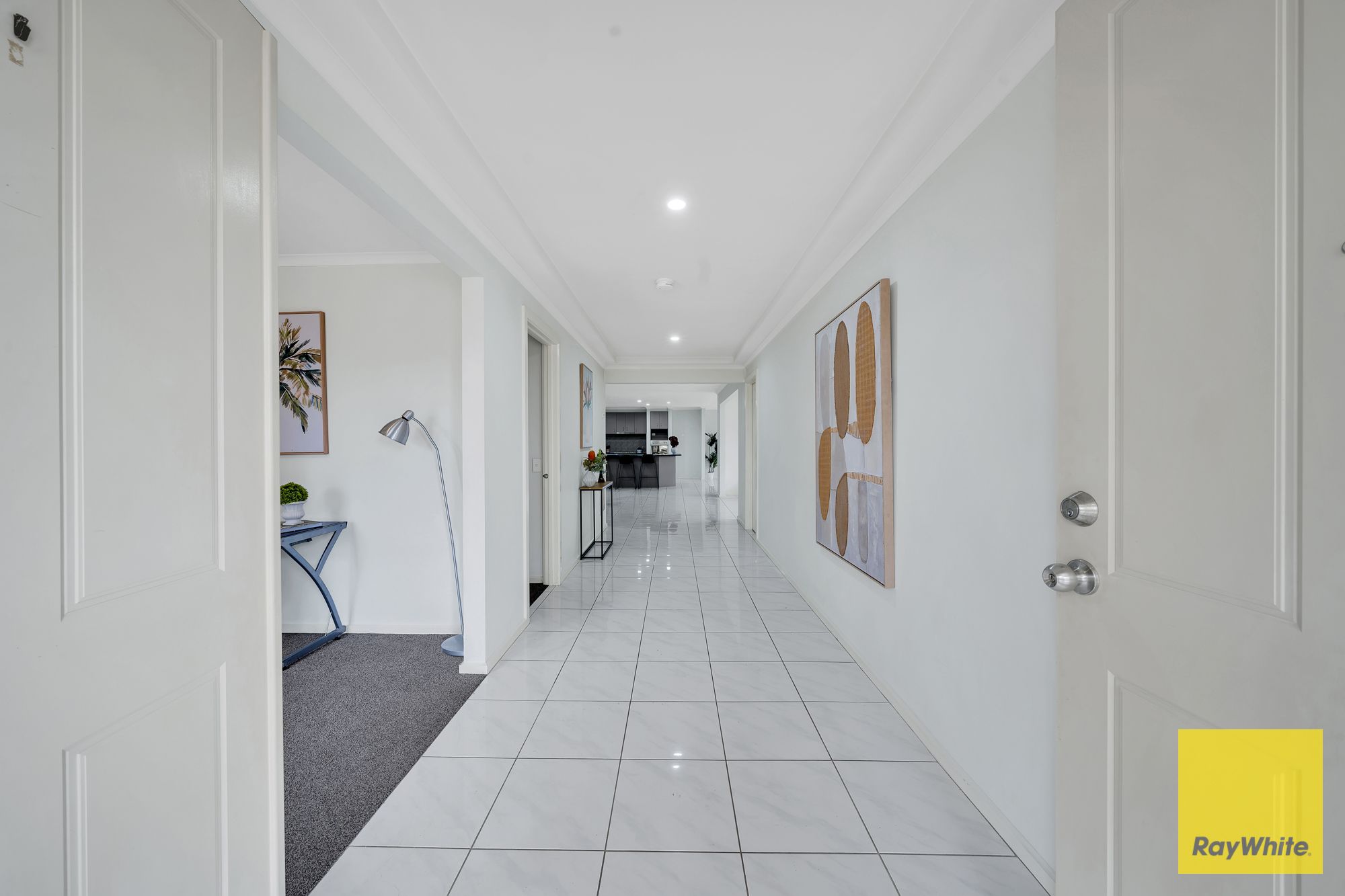 8 Eleni Place — photo 3 of 30