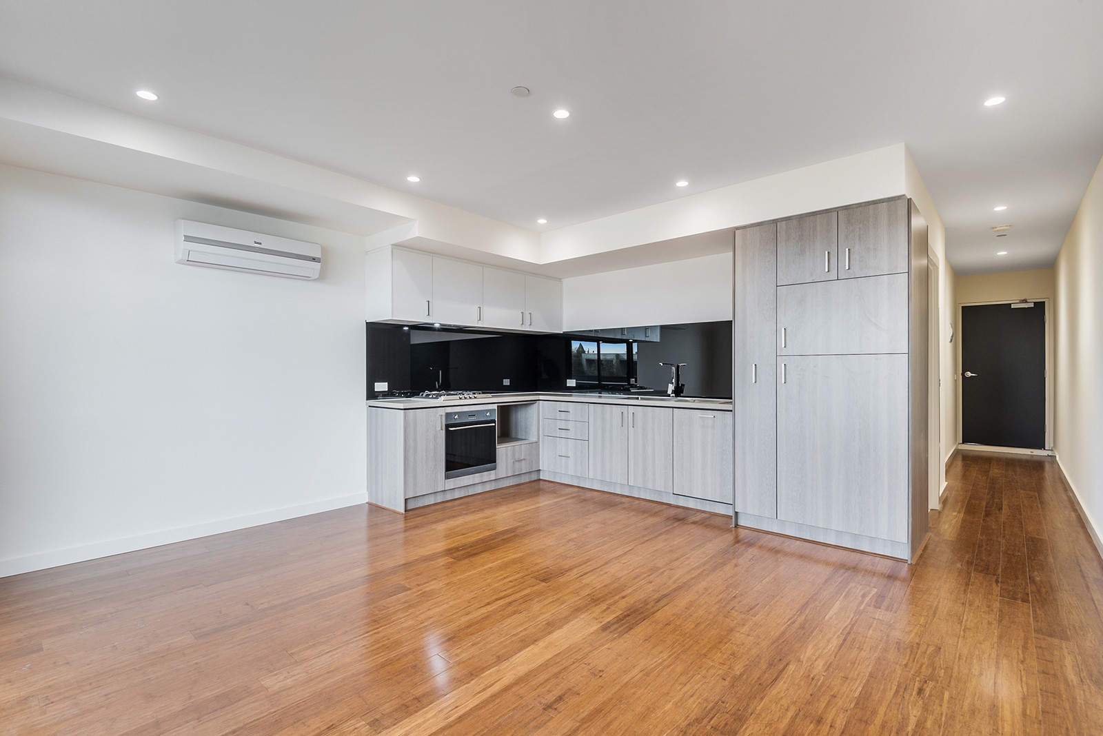 111/146 Bell Street, Coburg, VIC 3058