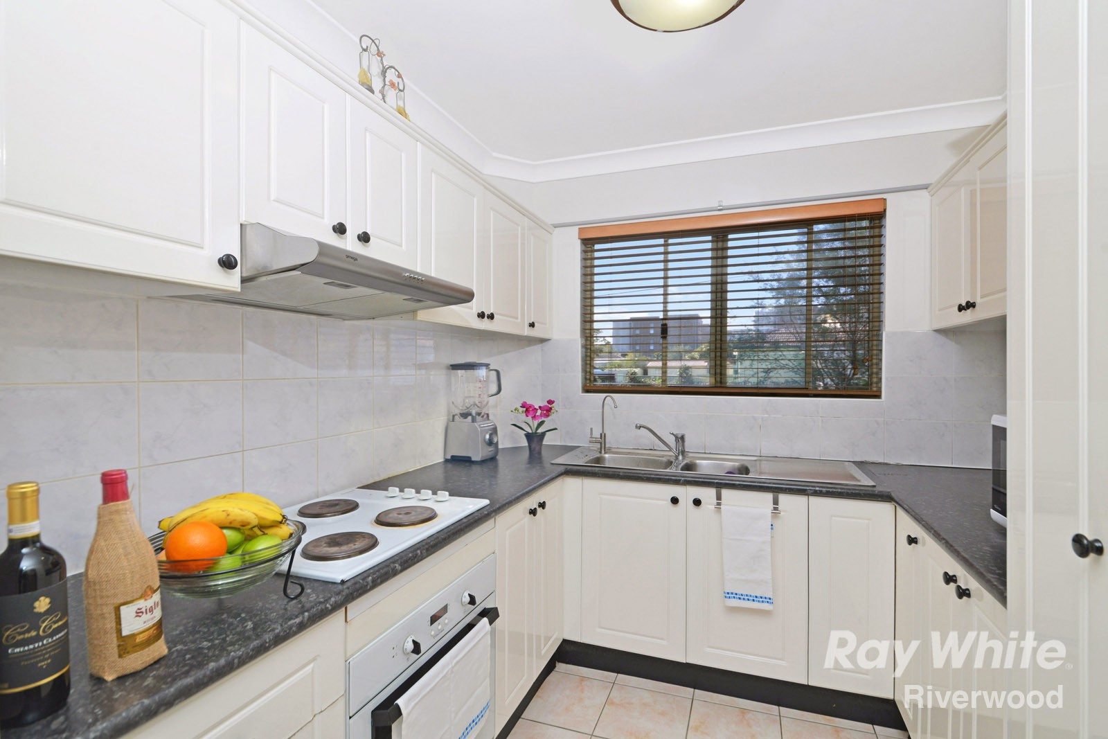 6/30 Coleridge Street, Riverwood, NSW 2210