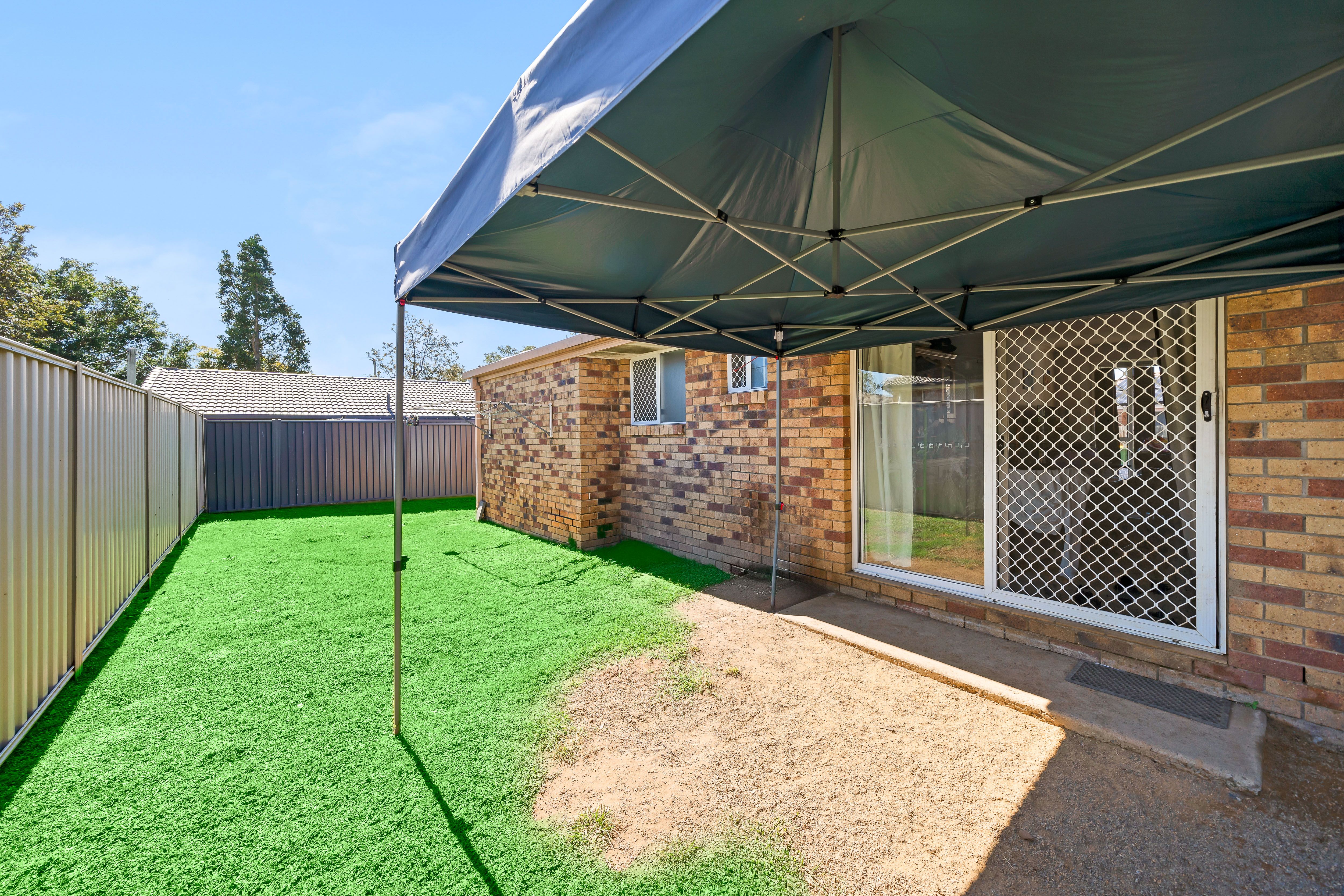 2/11 Broadfoot Drive, Goodna, QLD 4300