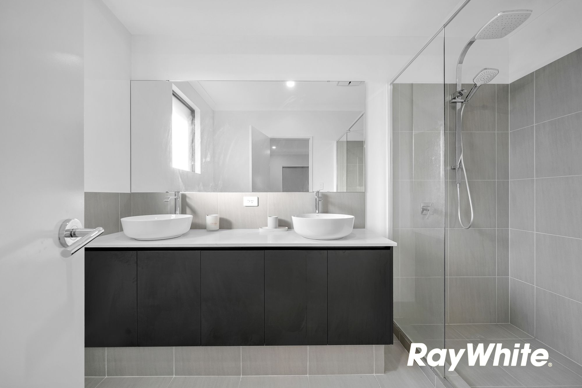26B Southwark Way — photo 25 of 30