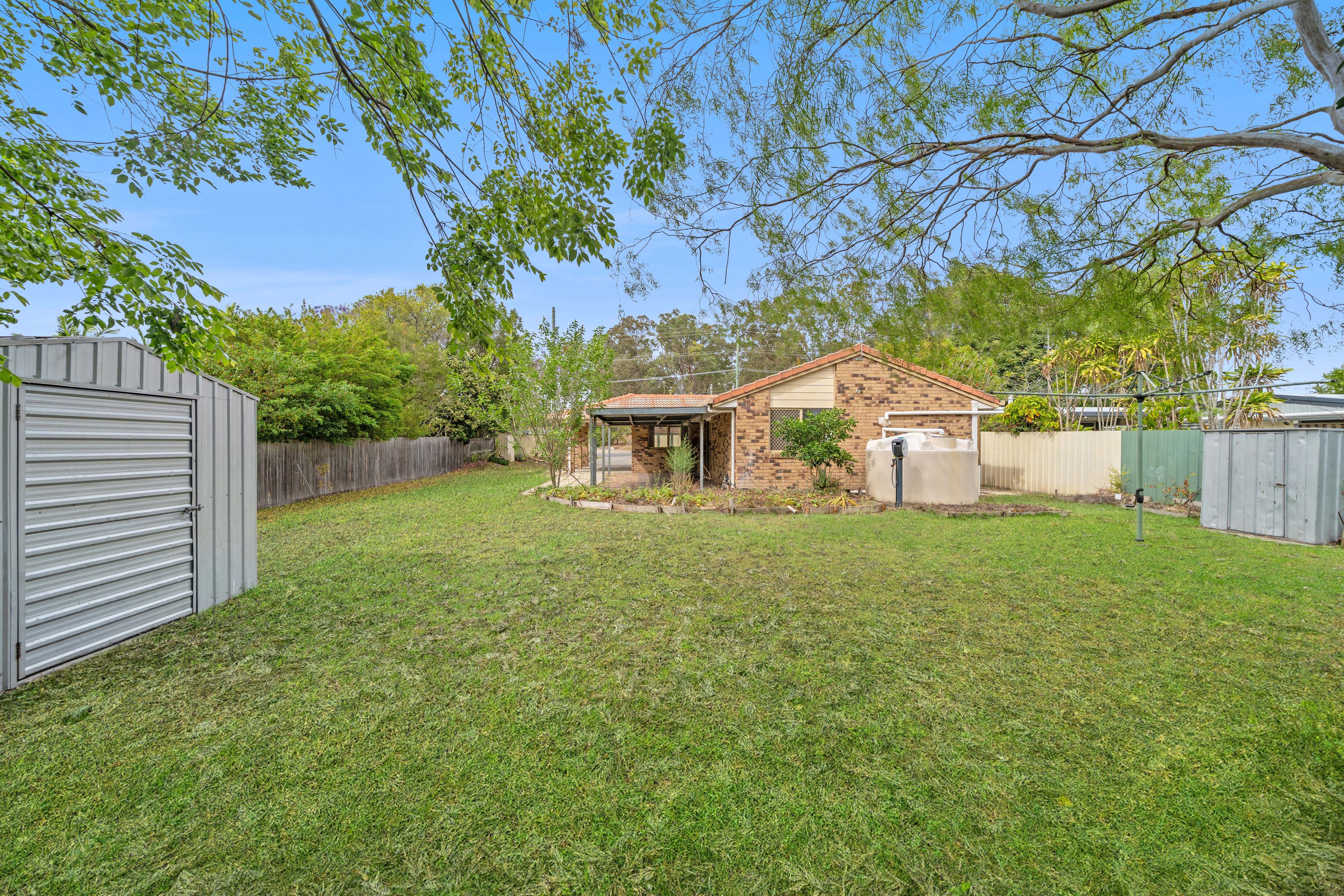 19 Eagle Street — photo 16 of 20