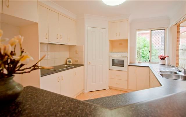 144 Spring Street, Middle Ridge, QLD 4350