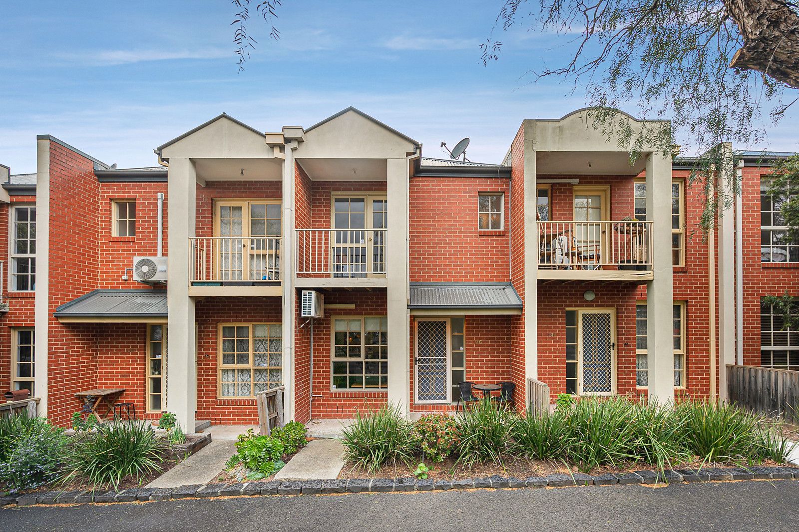 14C Calwell Street, Kensington VIC 3031