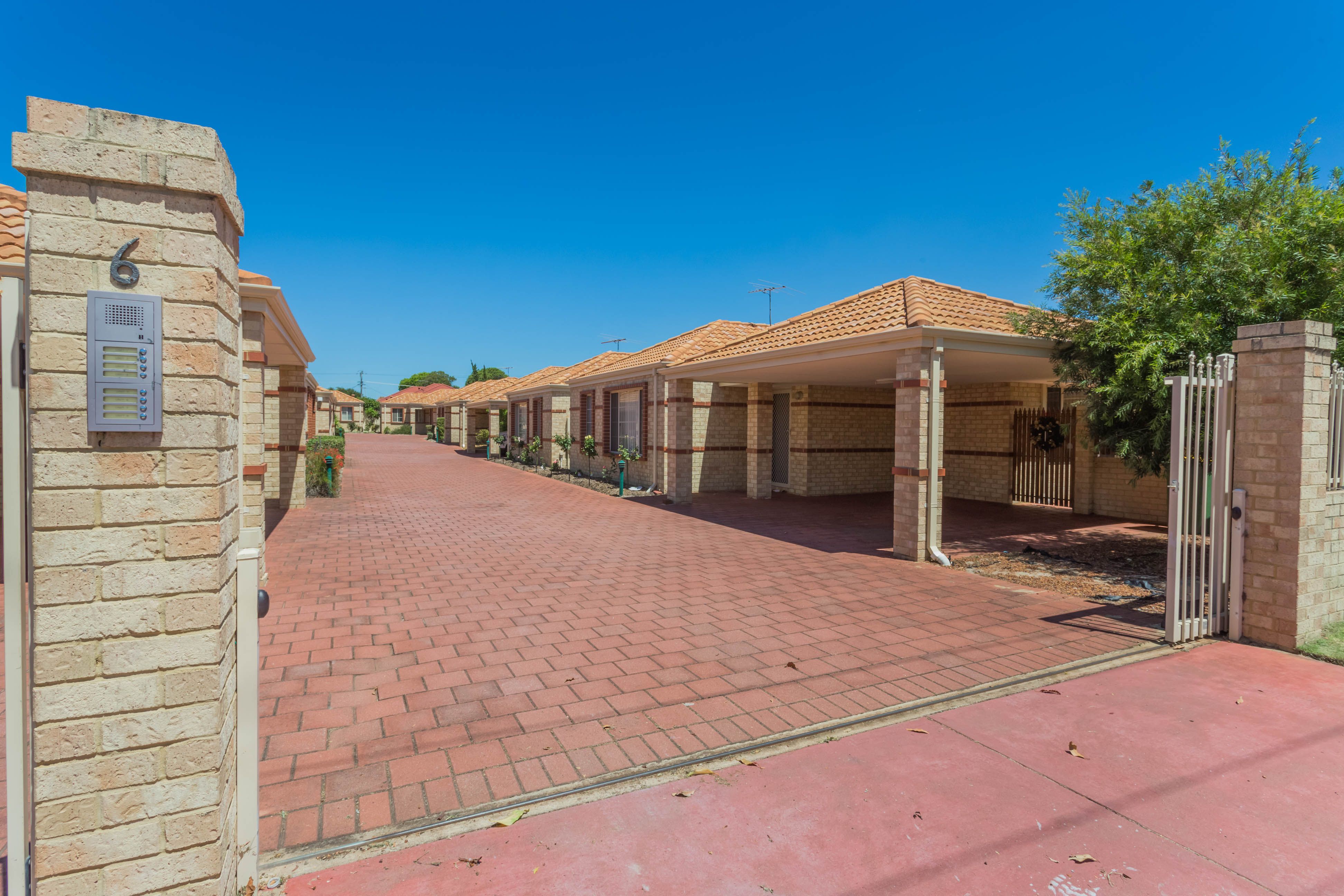 7/4-6 Beverley Road, Cloverdale, WA 6105