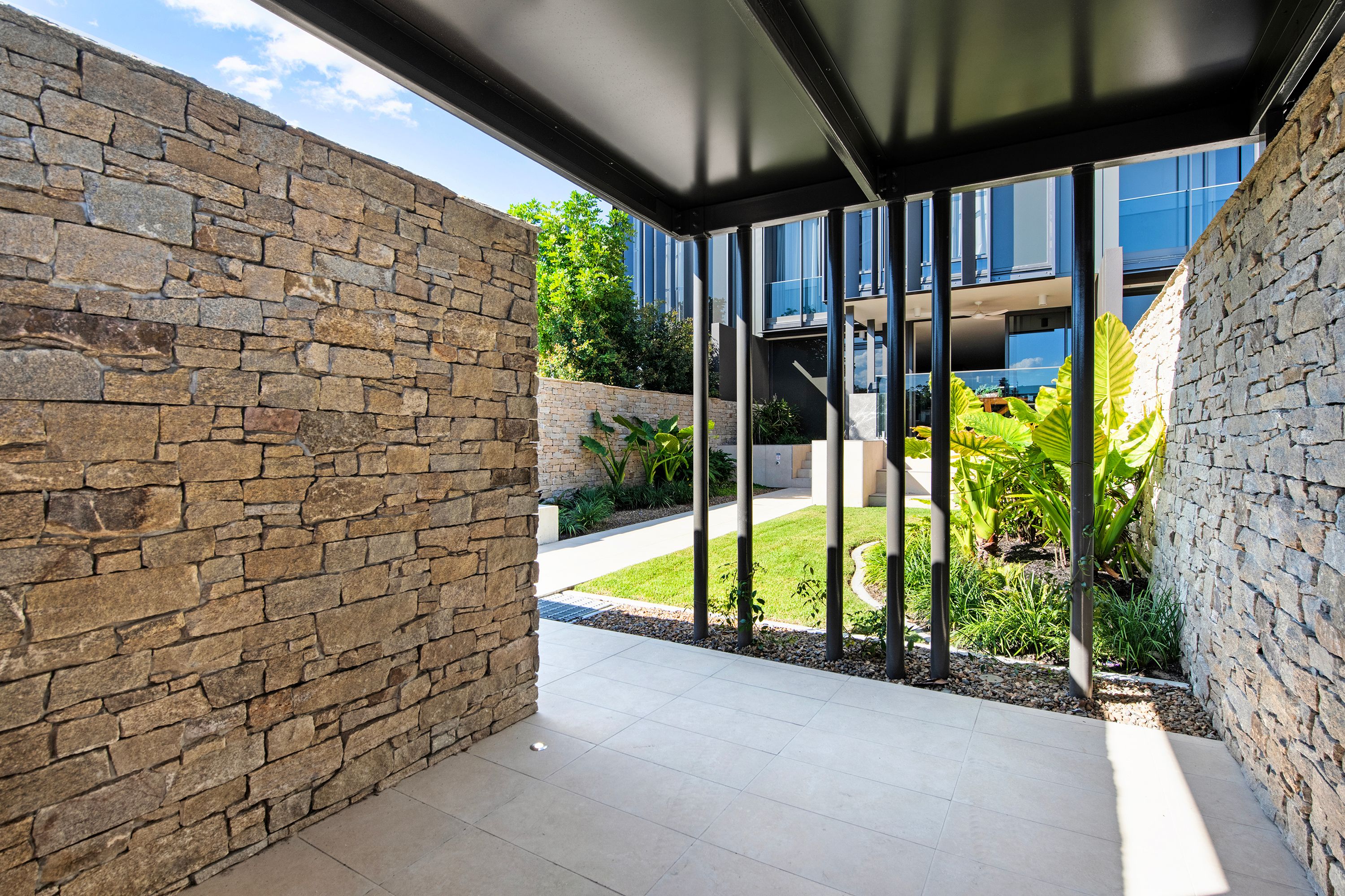 2/1 Grand Jabiru Way — photo 15 of 19