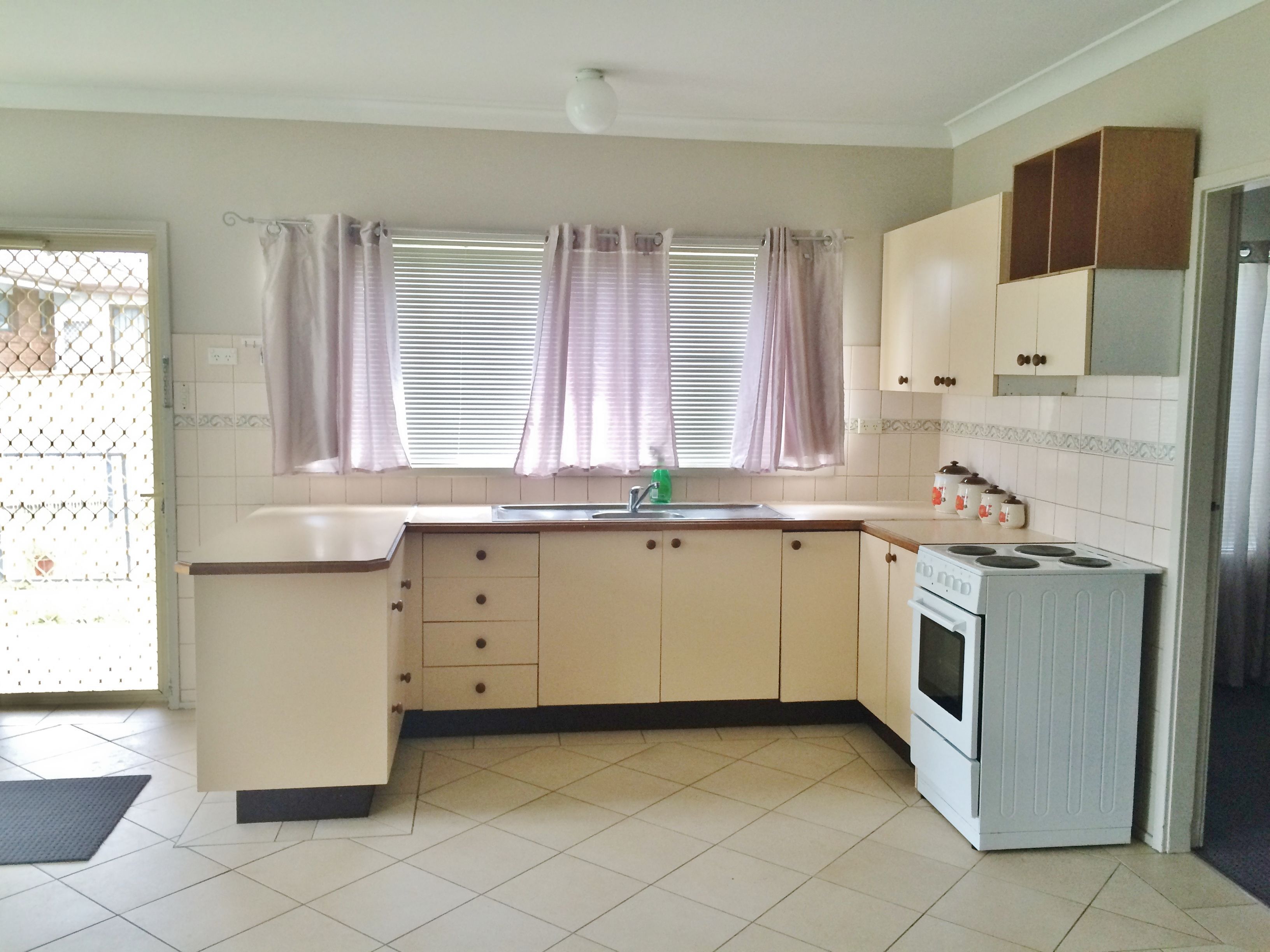 13 Coonanga Avenue, Budgewoi, NSW 2262