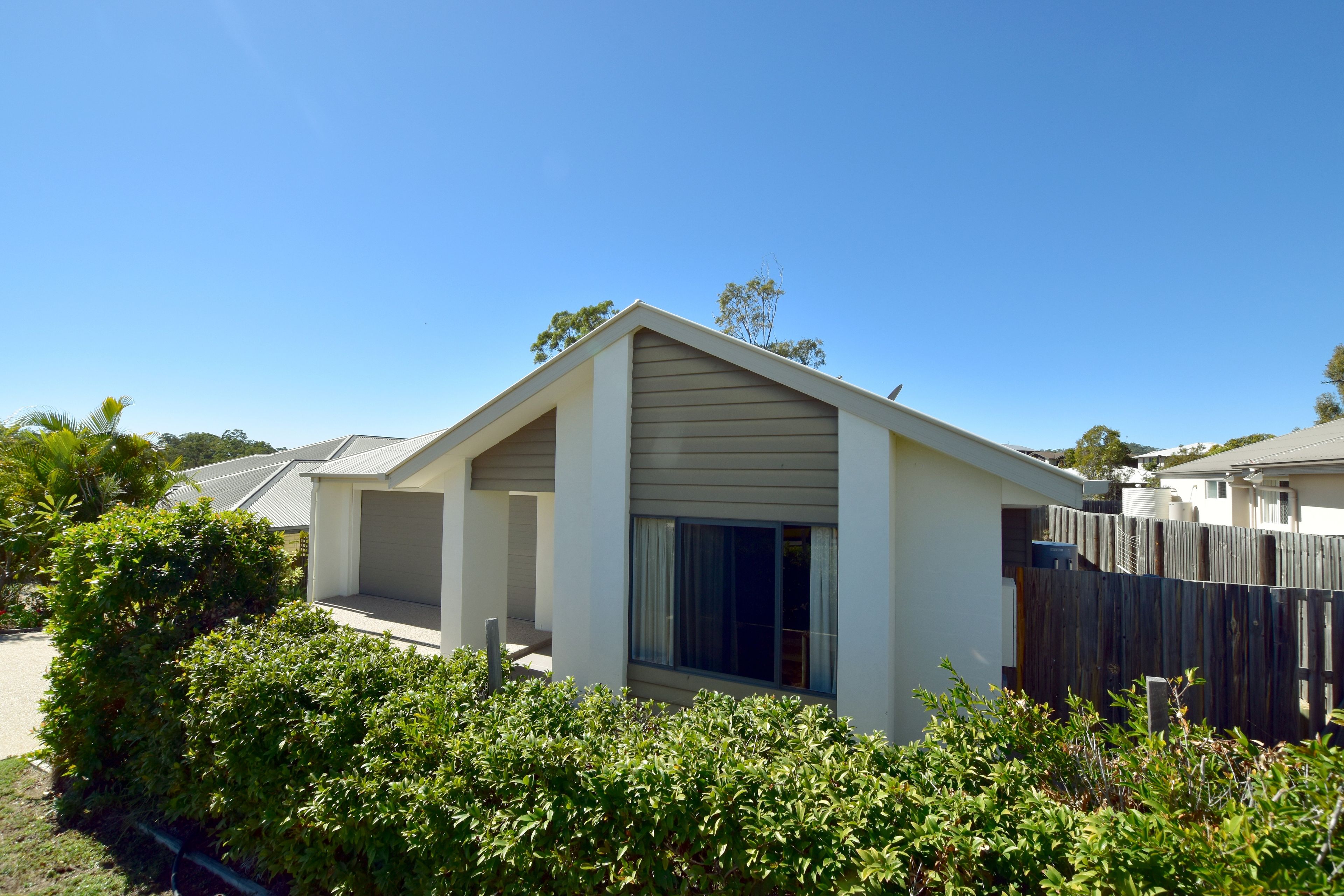 20 Brindabella Parade, New Auckland, QLD 4680