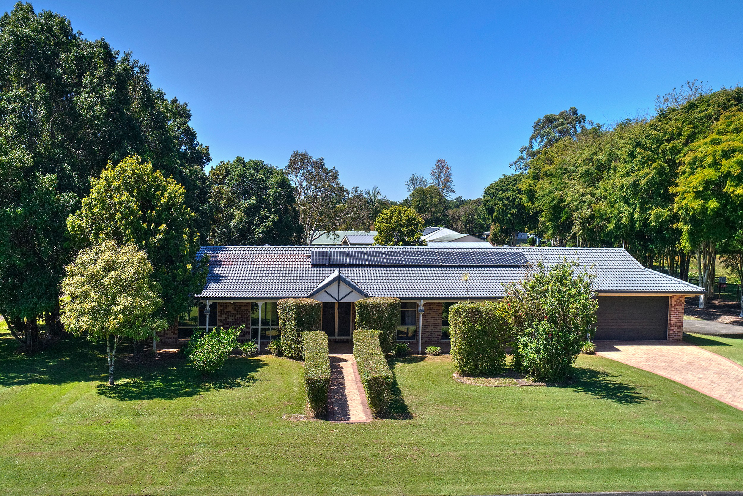 13 Forsyth Place, Mooloolah Valley, QLD 4553