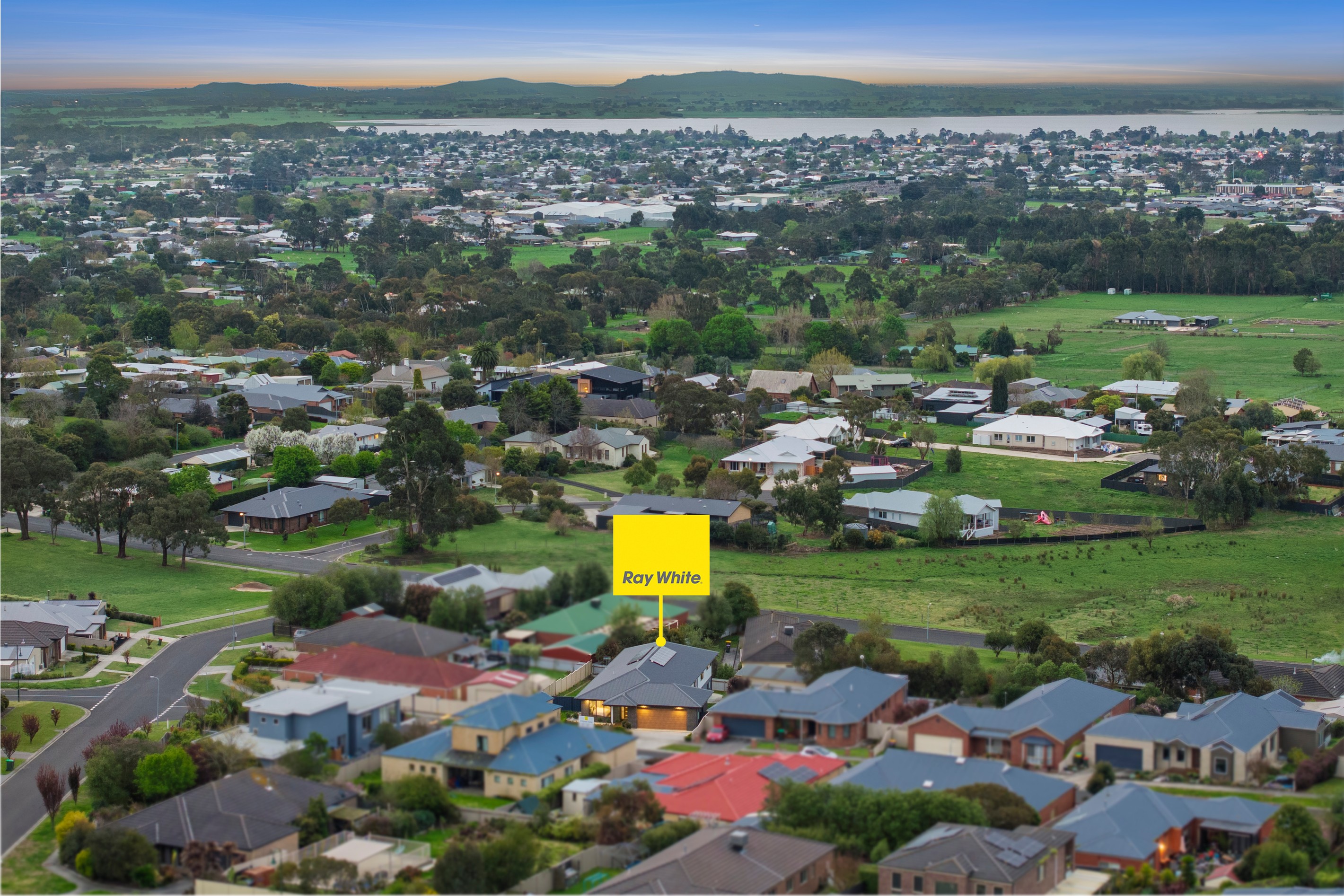 12 Rose Drive, Elliminyt, VIC 3250