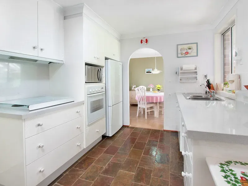 9 Alan Street, Box Hill, NSW 2765